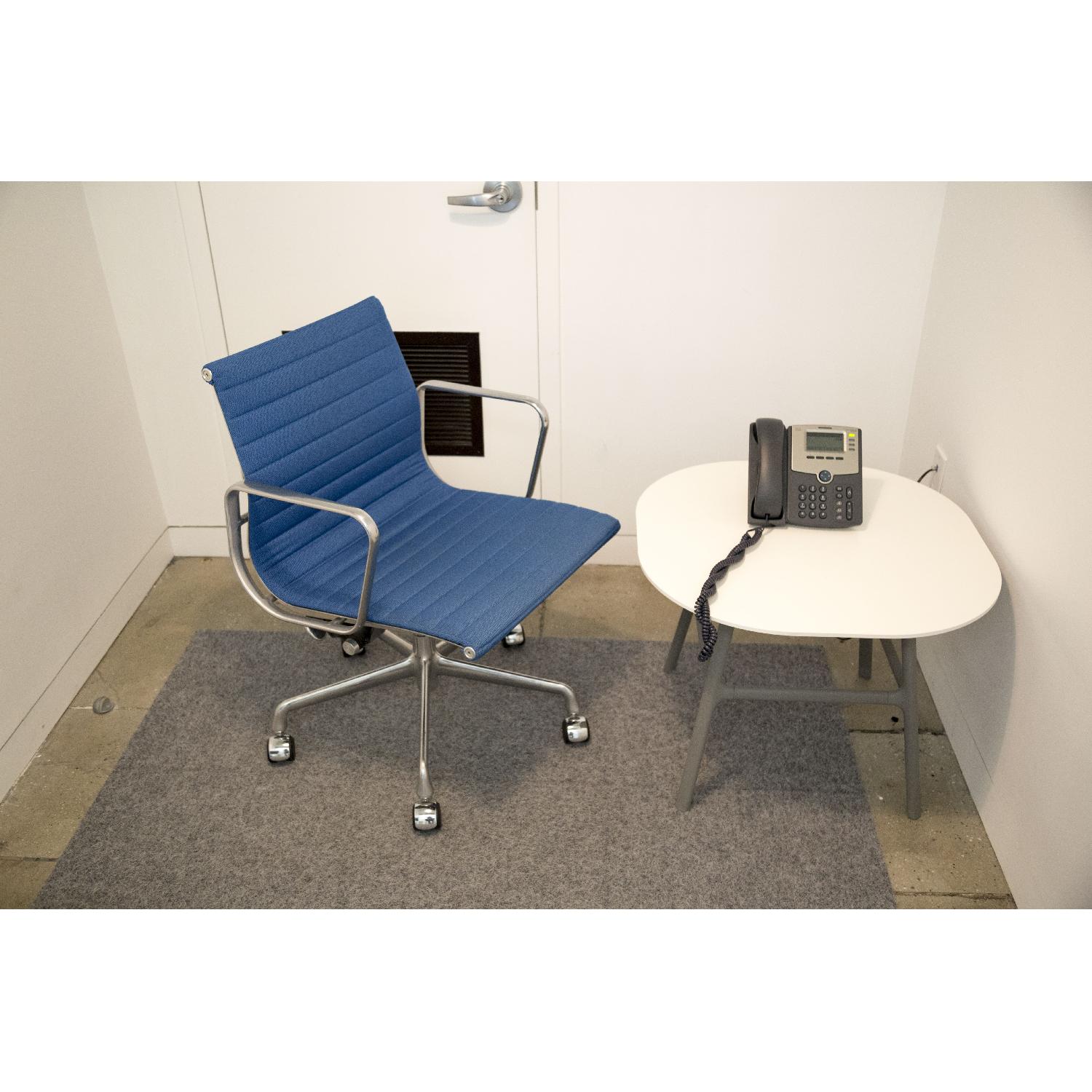 Herman Miller Eames Aluminum Group Task Chair - image-1