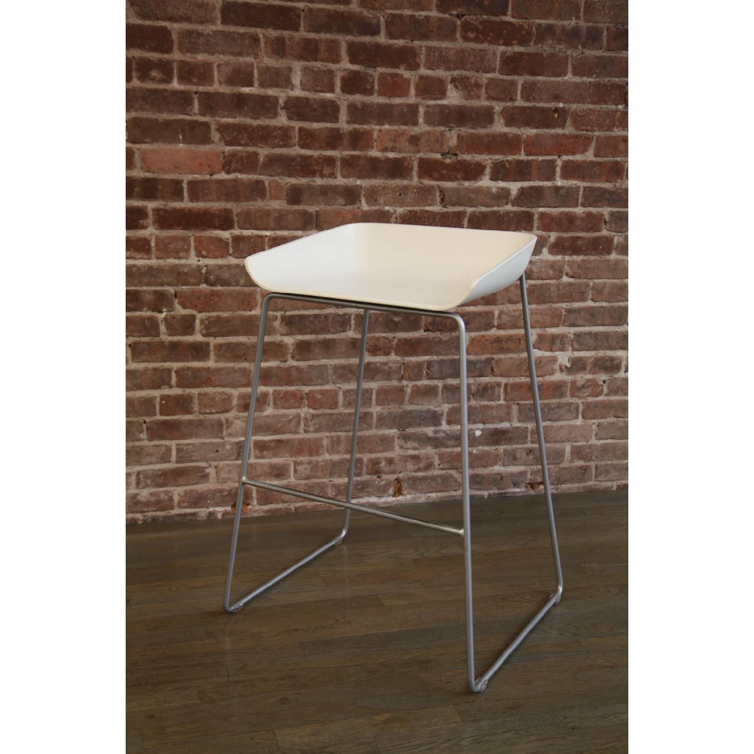 Steelcase Turnstone White Stool - image-3