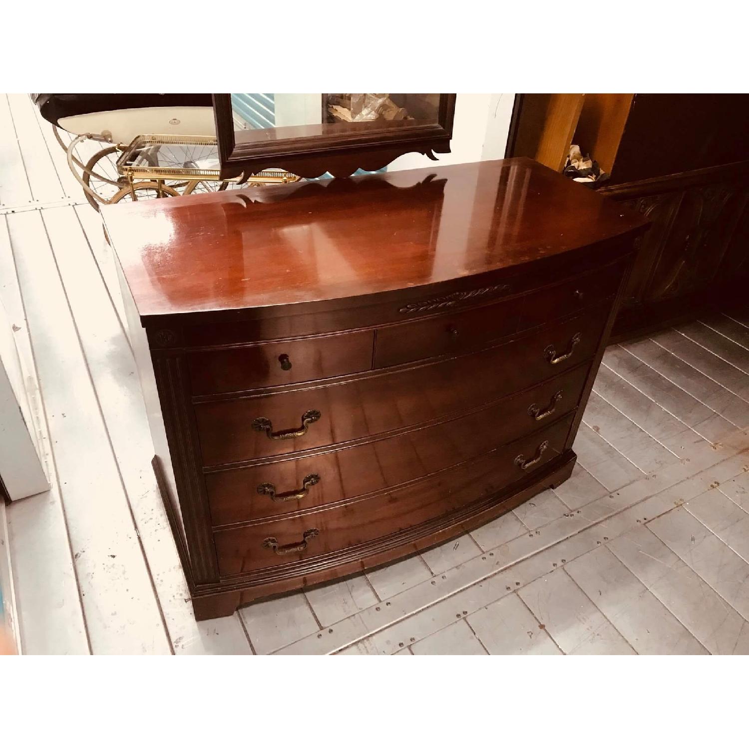 Antique 1930s Huntley Furniture Mahogany Dresser w/ Mirror - image-3
