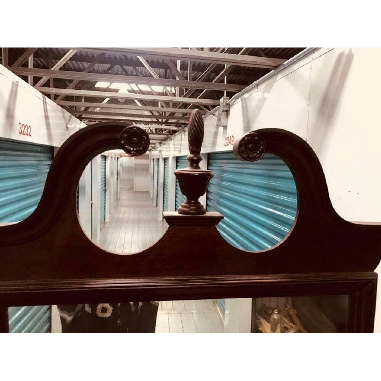 Antique 1930s Huntley Furniture Mahogany Dresser w/ Mirror - image-8