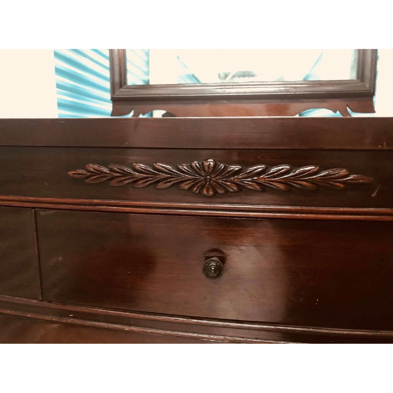 Antique 1930s Huntley Furniture Mahogany Dresser w/ Mirror - image-18