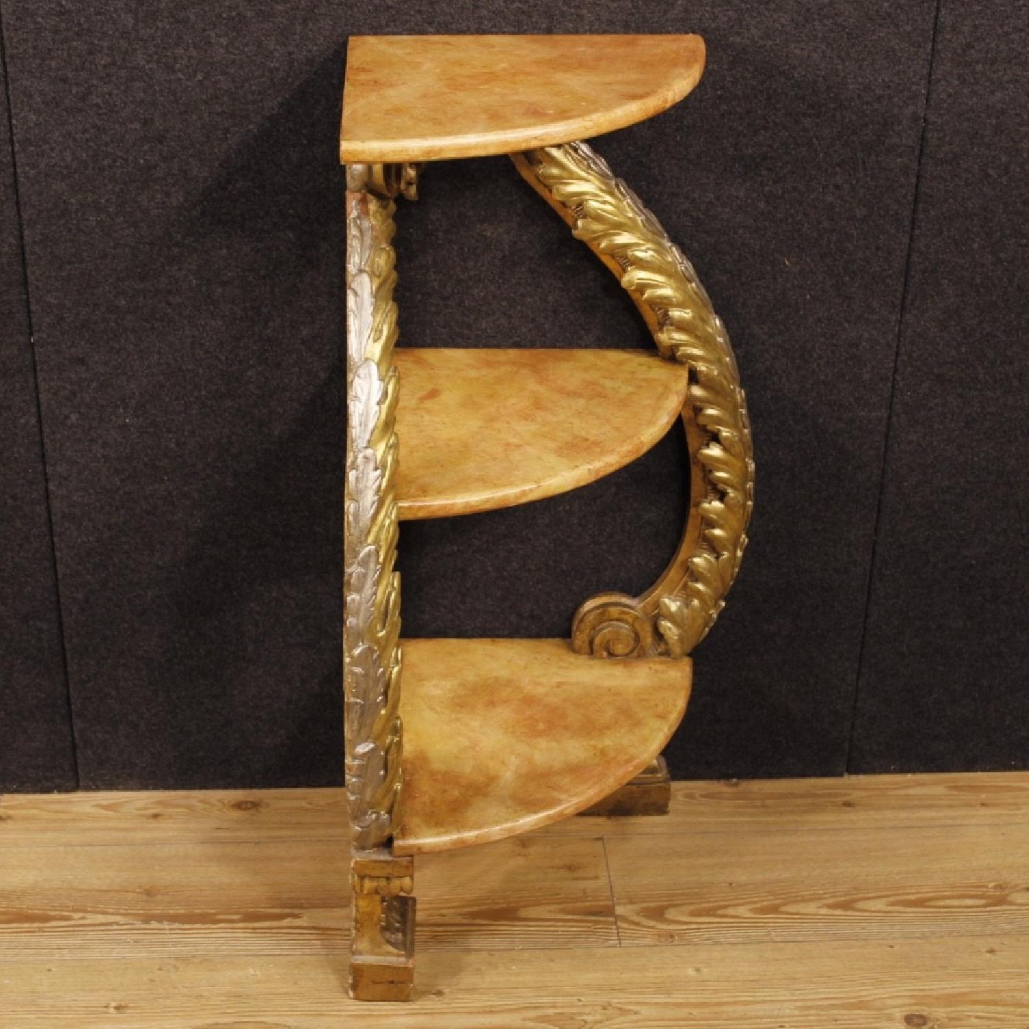 20th Century Italian Lacquered & Gilt Corner Shelves - image-5