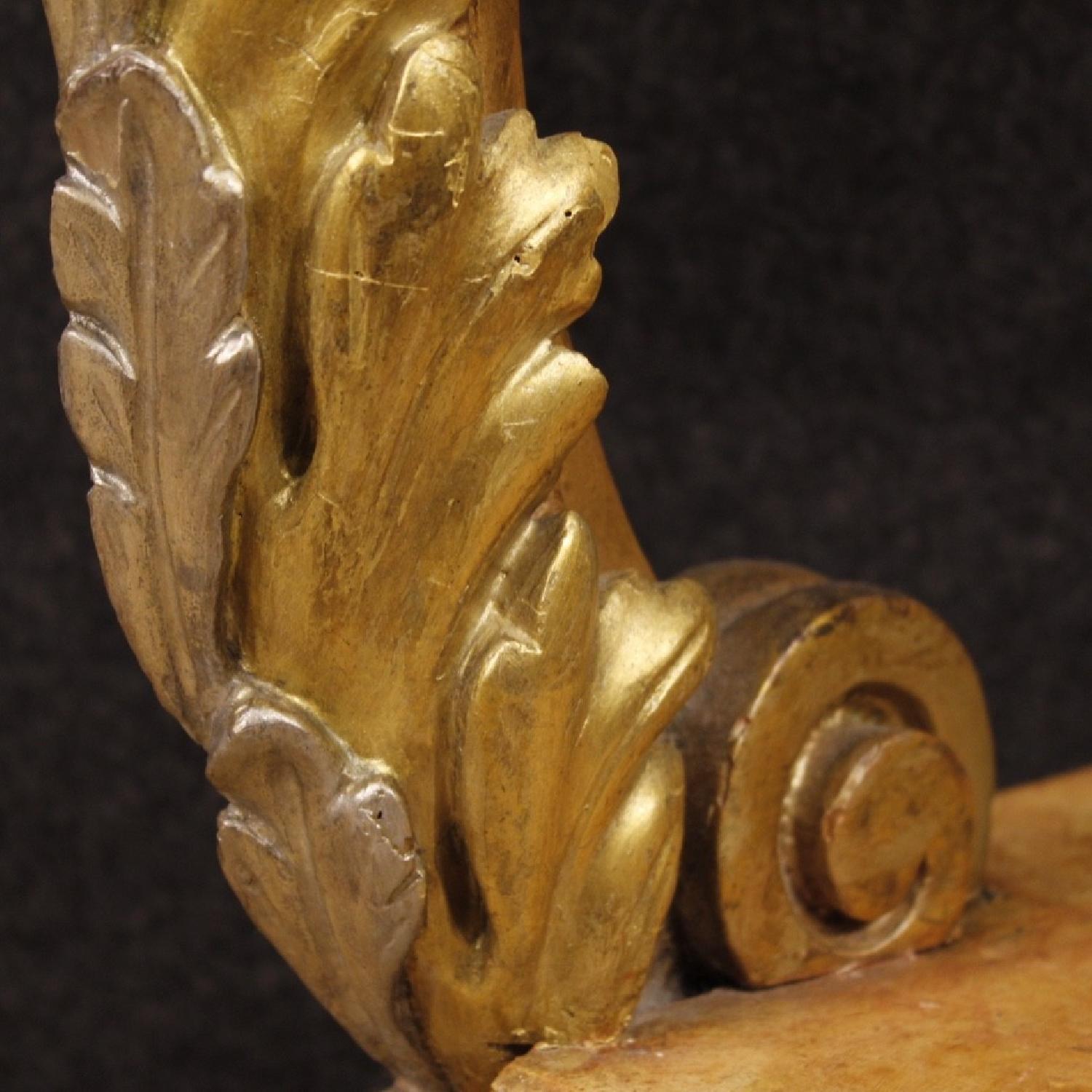 20th Century Italian Lacquered & Gilt Corner Shelves - image-9