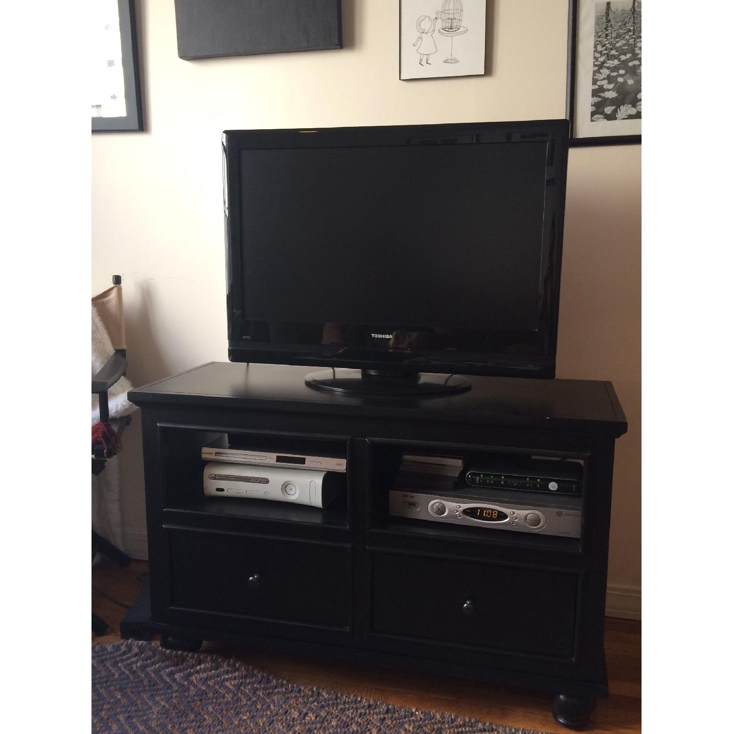 Raymour & Flanigan Hampton Bay Black Media Console - image-1