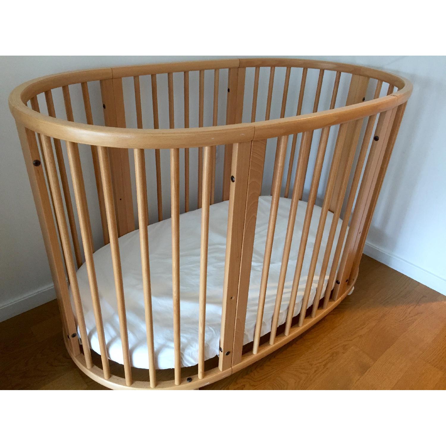 Stokke Sleepi Convertible Crib AptDeco