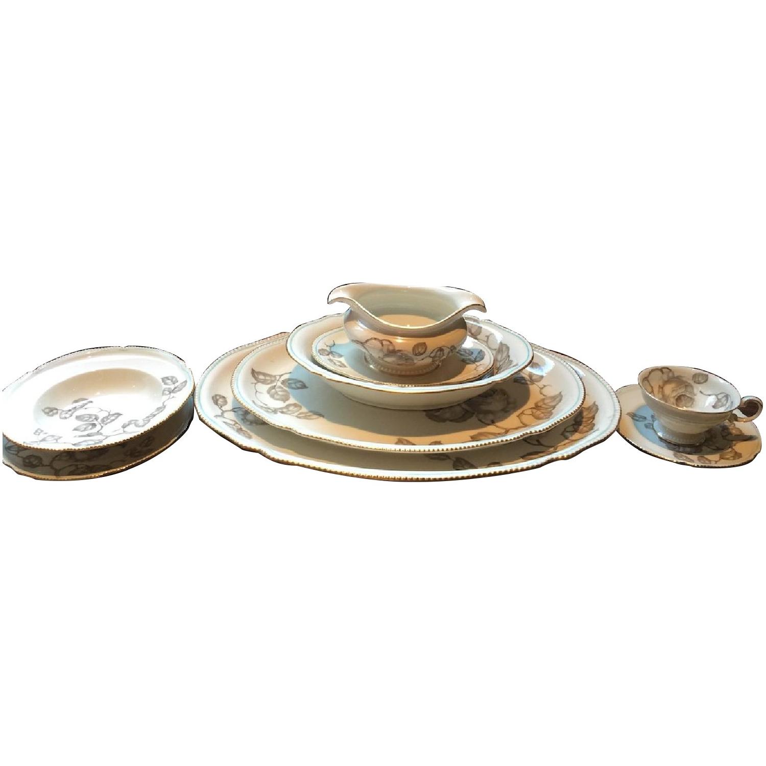 Castleton China Set - Set of 8 - image-0