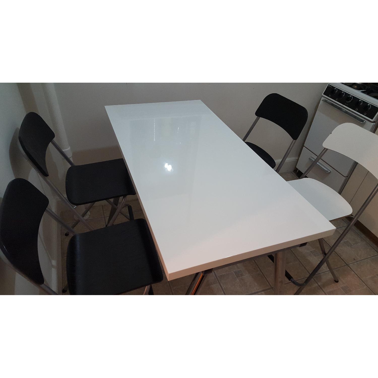 Height Adjustable Table w/ 4 Bar Chairs - image-1