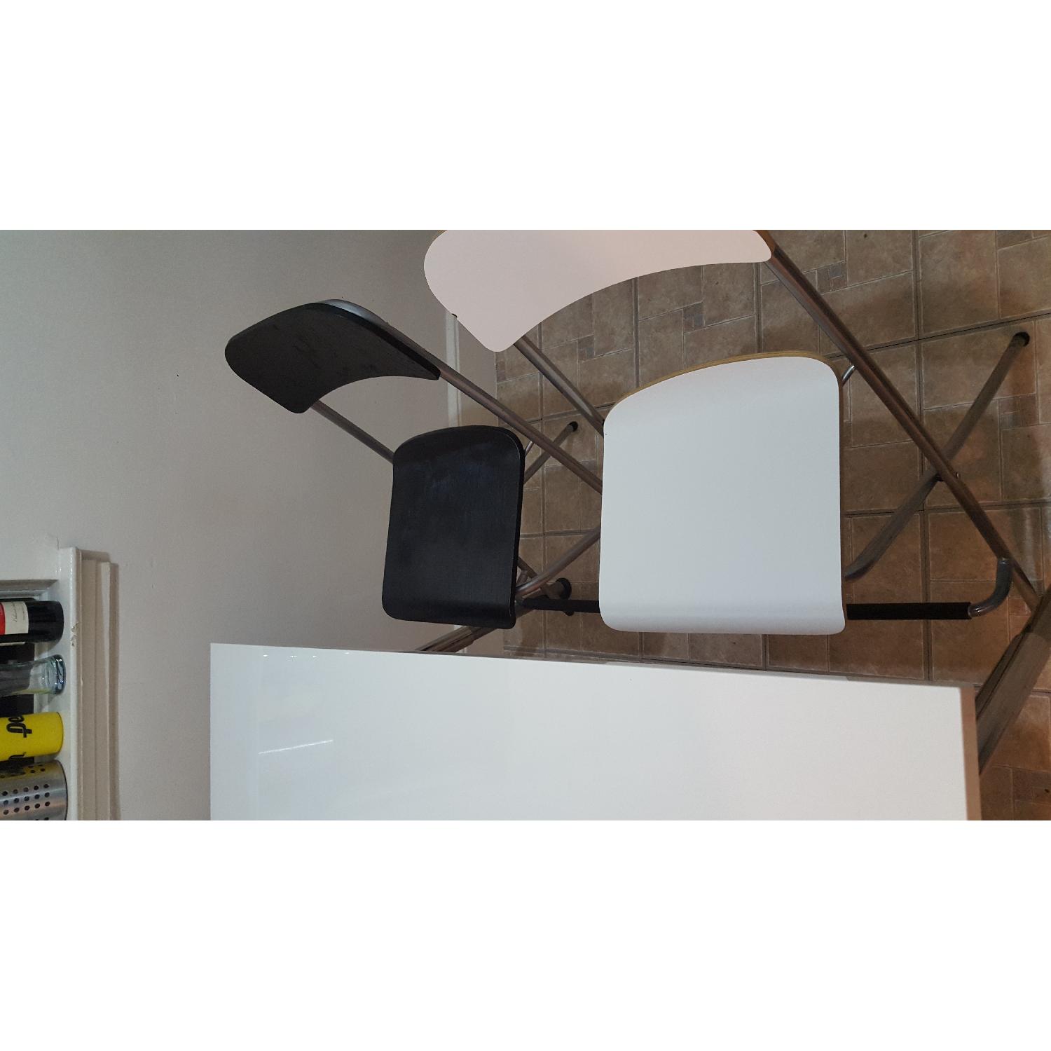 Height Adjustable Table w/ 4 Bar Chairs - image-3