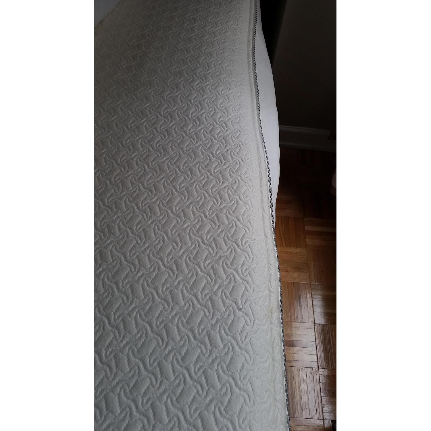 Solid Oak Mission-Style King Size Bed - image-6