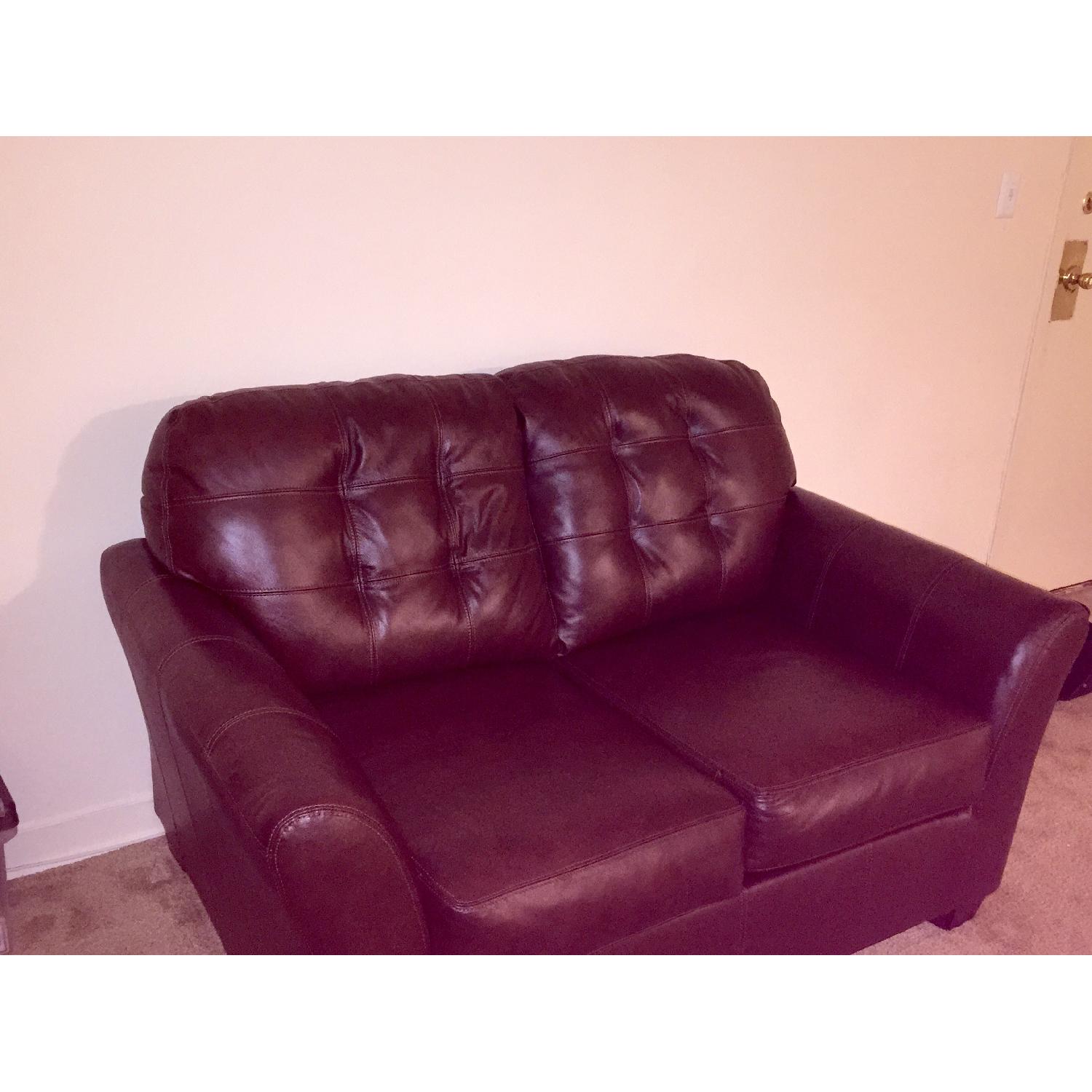 Ashley's Santiago Brown Leather Love Seat - image-7