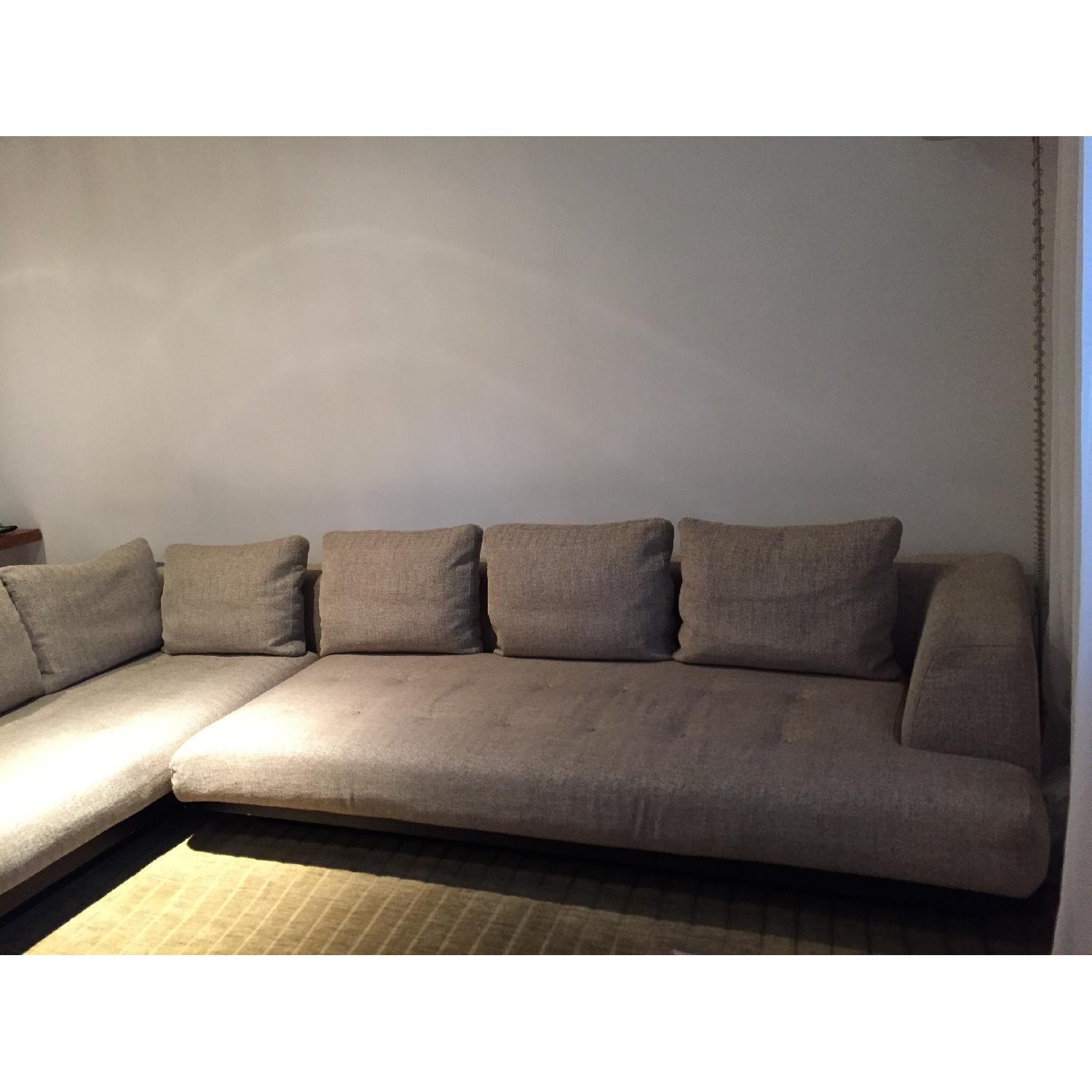 Della Robbia Sectional Sofa AptDeco