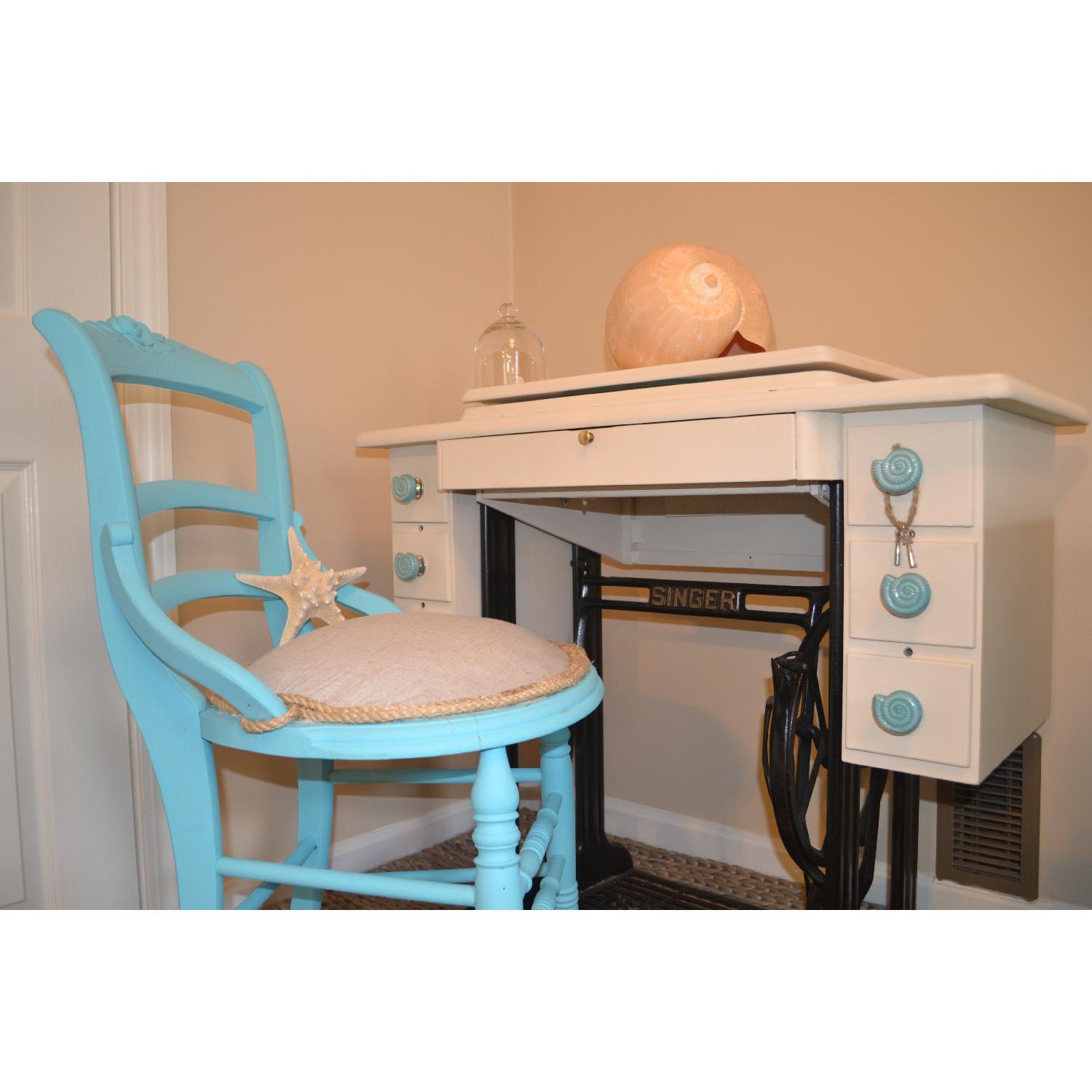 Singer Sewing Machine Vanity w/ Chair - image-3