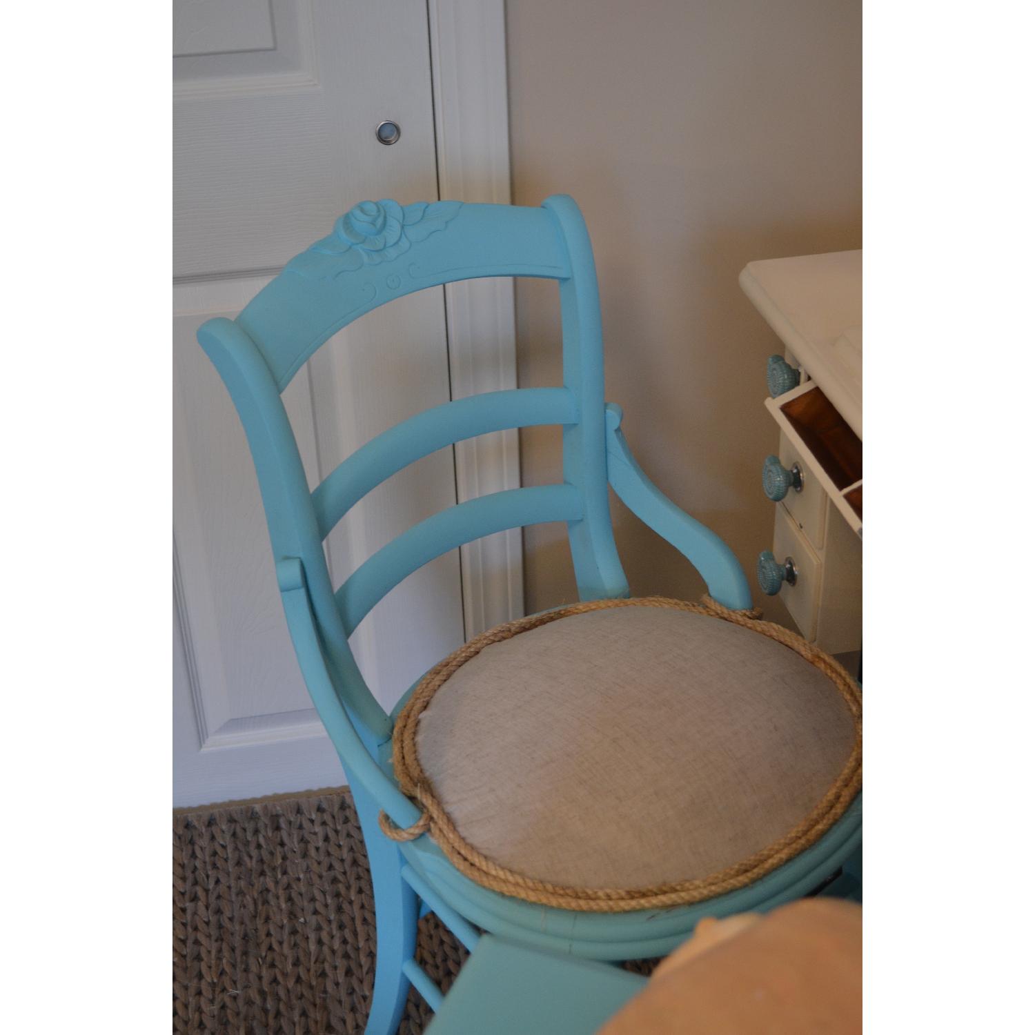 Singer Sewing Machine Vanity w/ Chair - image-6