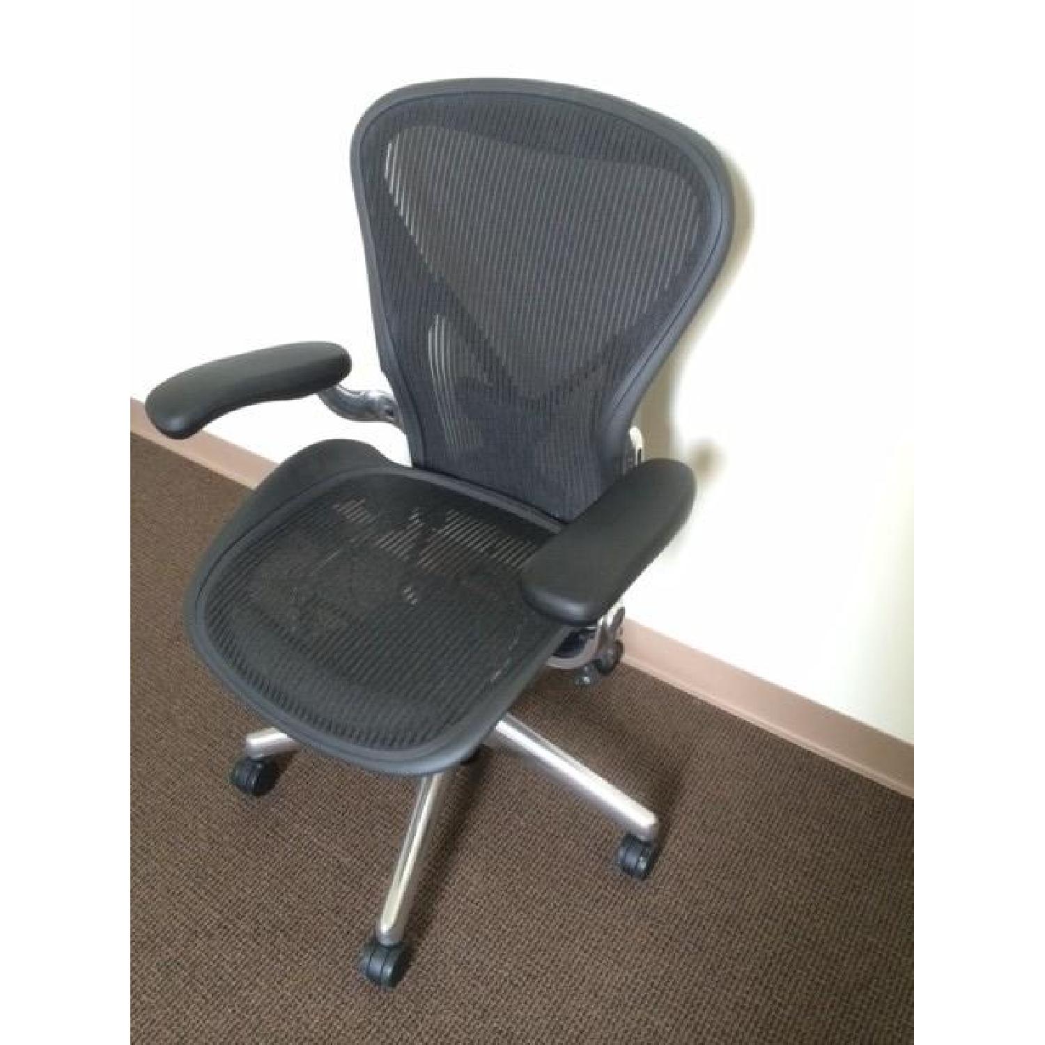 Herman Miller Aeron Chair - image-2