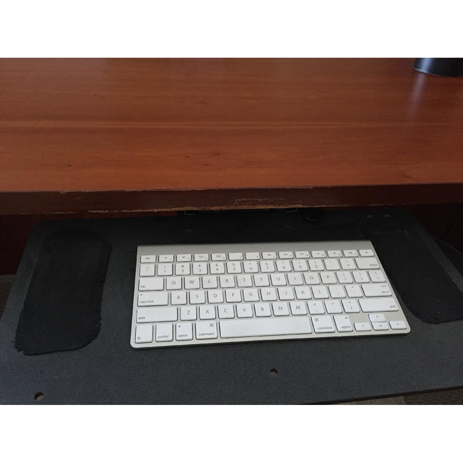 Scandinavian Design Executive Desk - Cherry - image-6