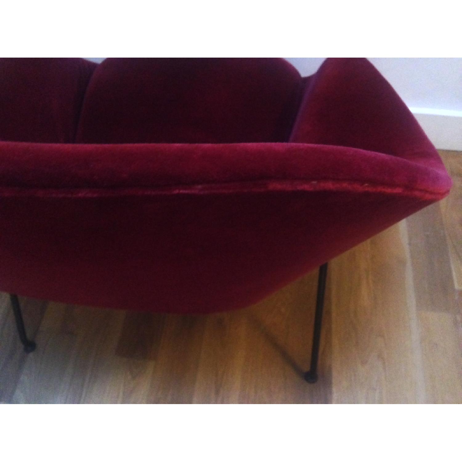 Knoll Saarinen Womb Chair - image-6