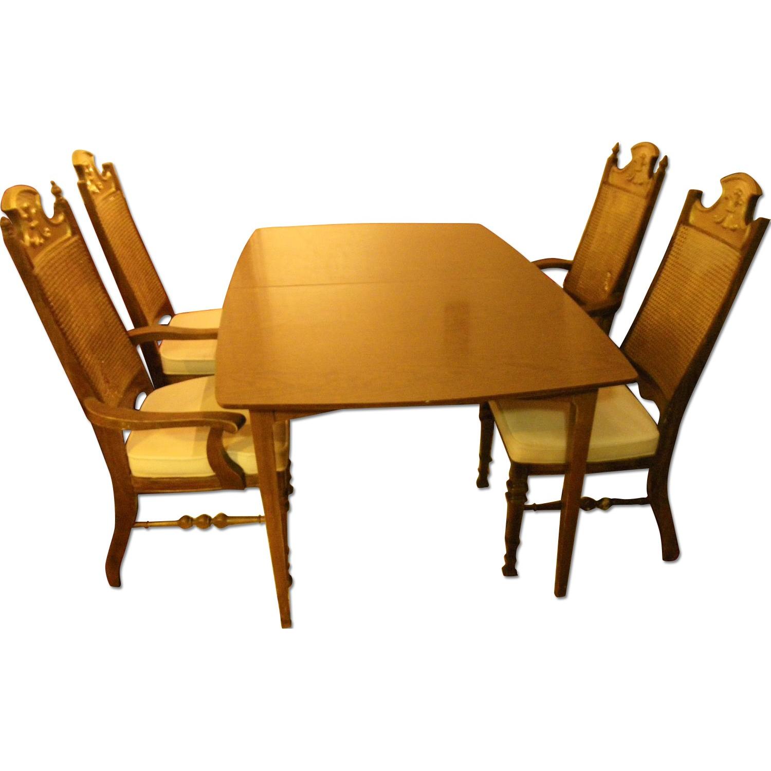 Antique style dining set AptDeco