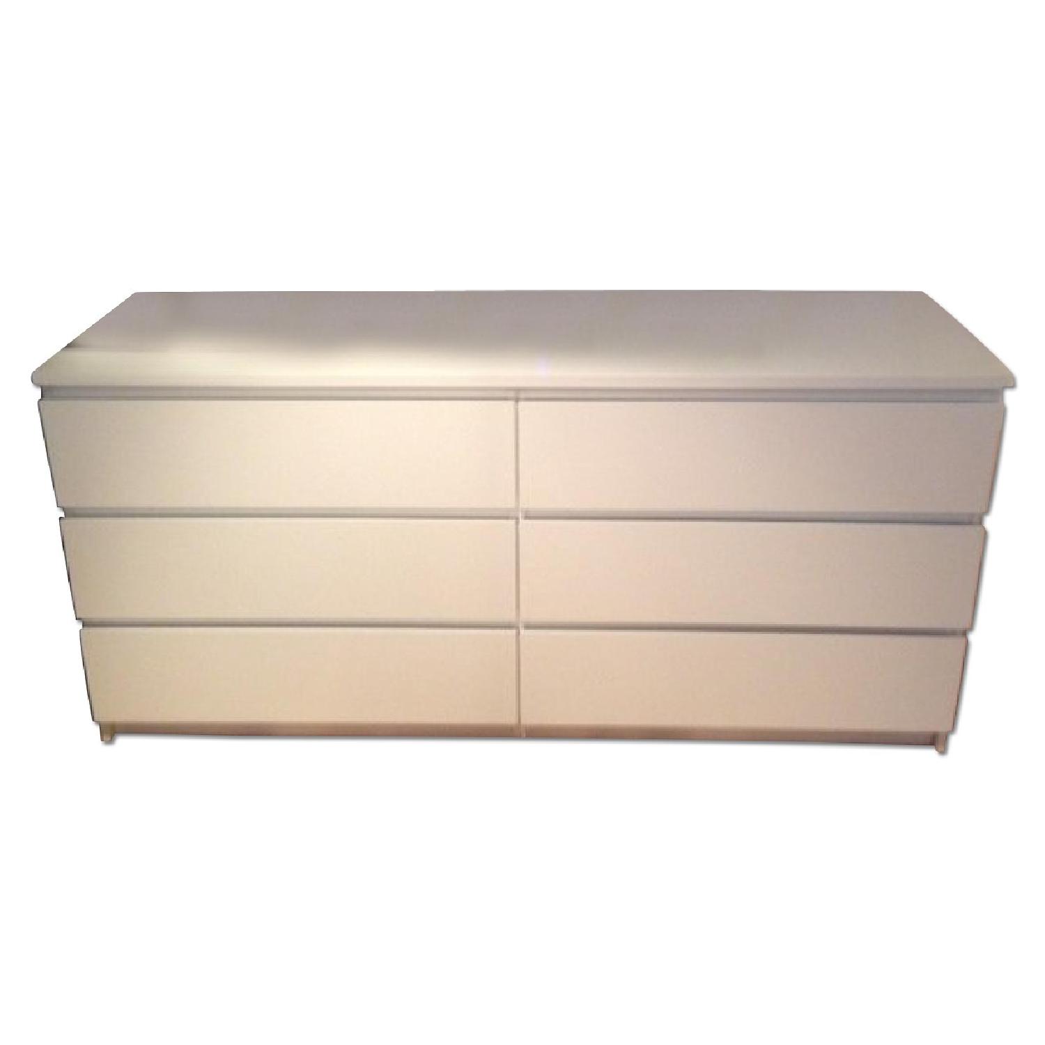 White Drawer - image-0