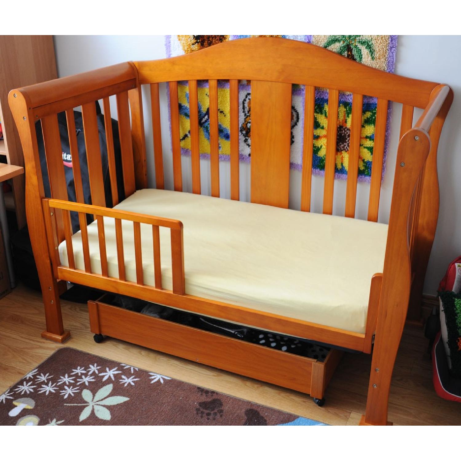 Davinci Parker 4-in-1 Convertible Crib, with mattress - Cherry wood - image-1