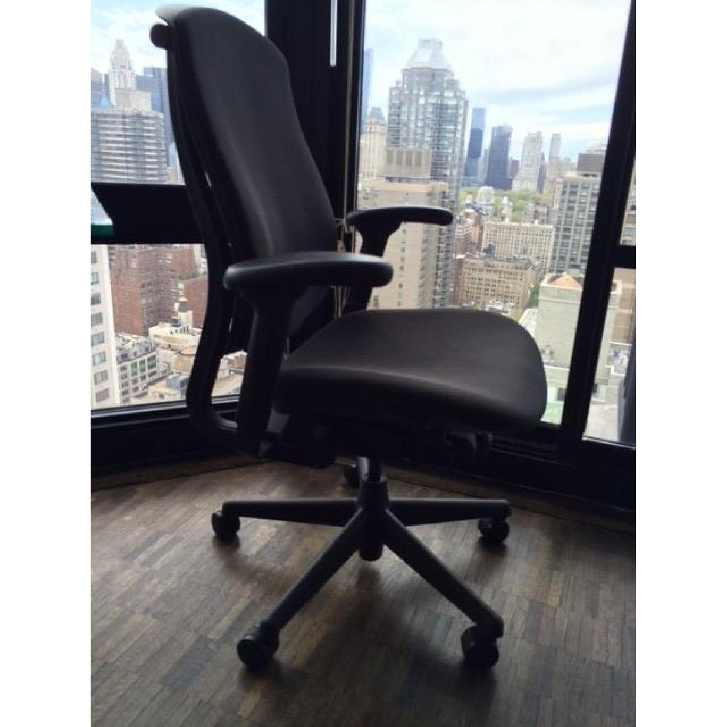Herman Miller Celle Chair - image-2