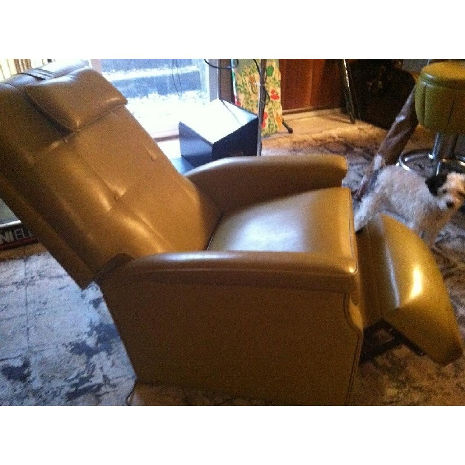 Niagra Mid Century Modern Reclining Massage Chair - image-9