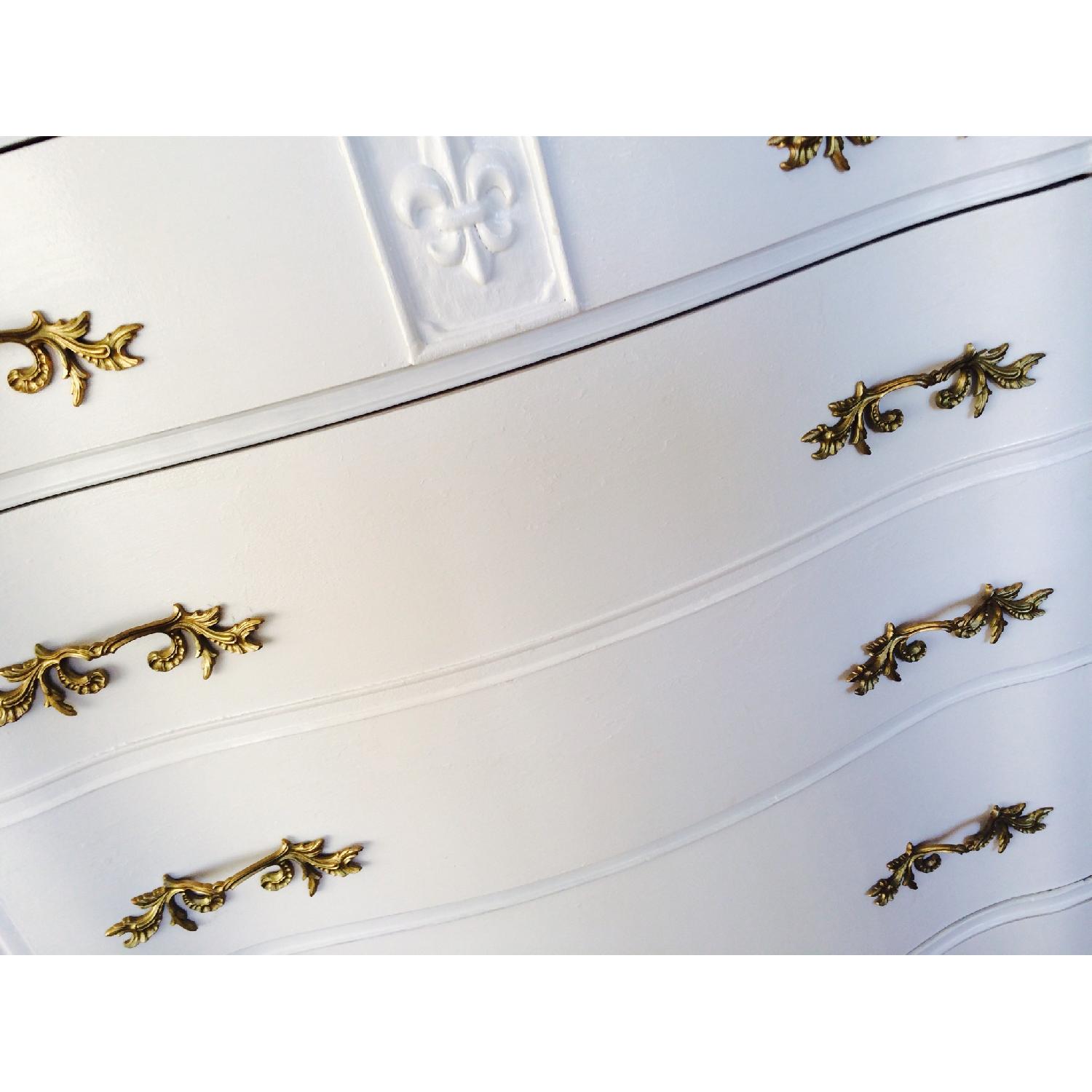Hollywood Regency Glam Glossy White Lacquered Dresser Chest Drawer - image-3