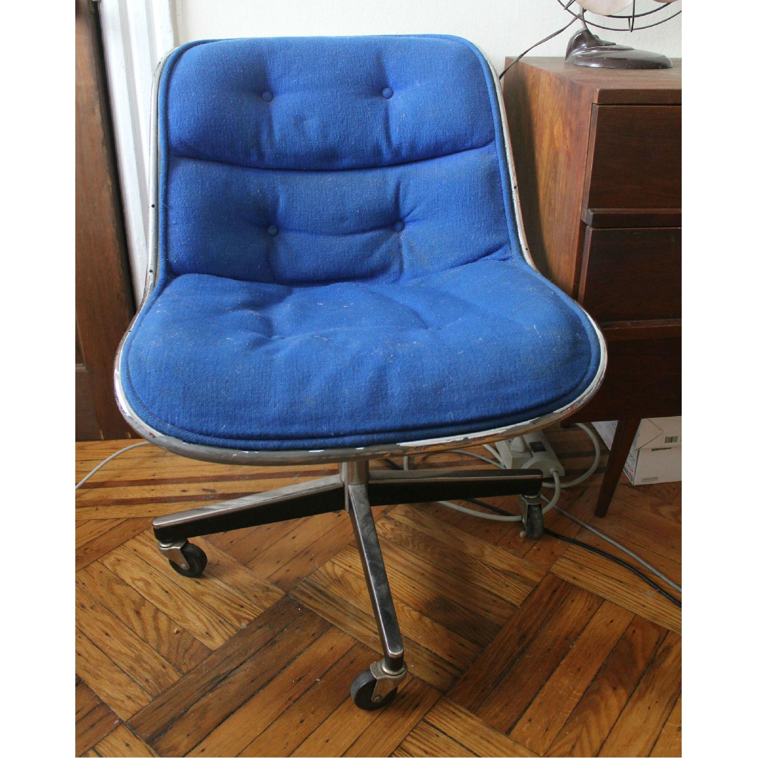 Knoll Blue Pollock Executive Office Chair - image-9