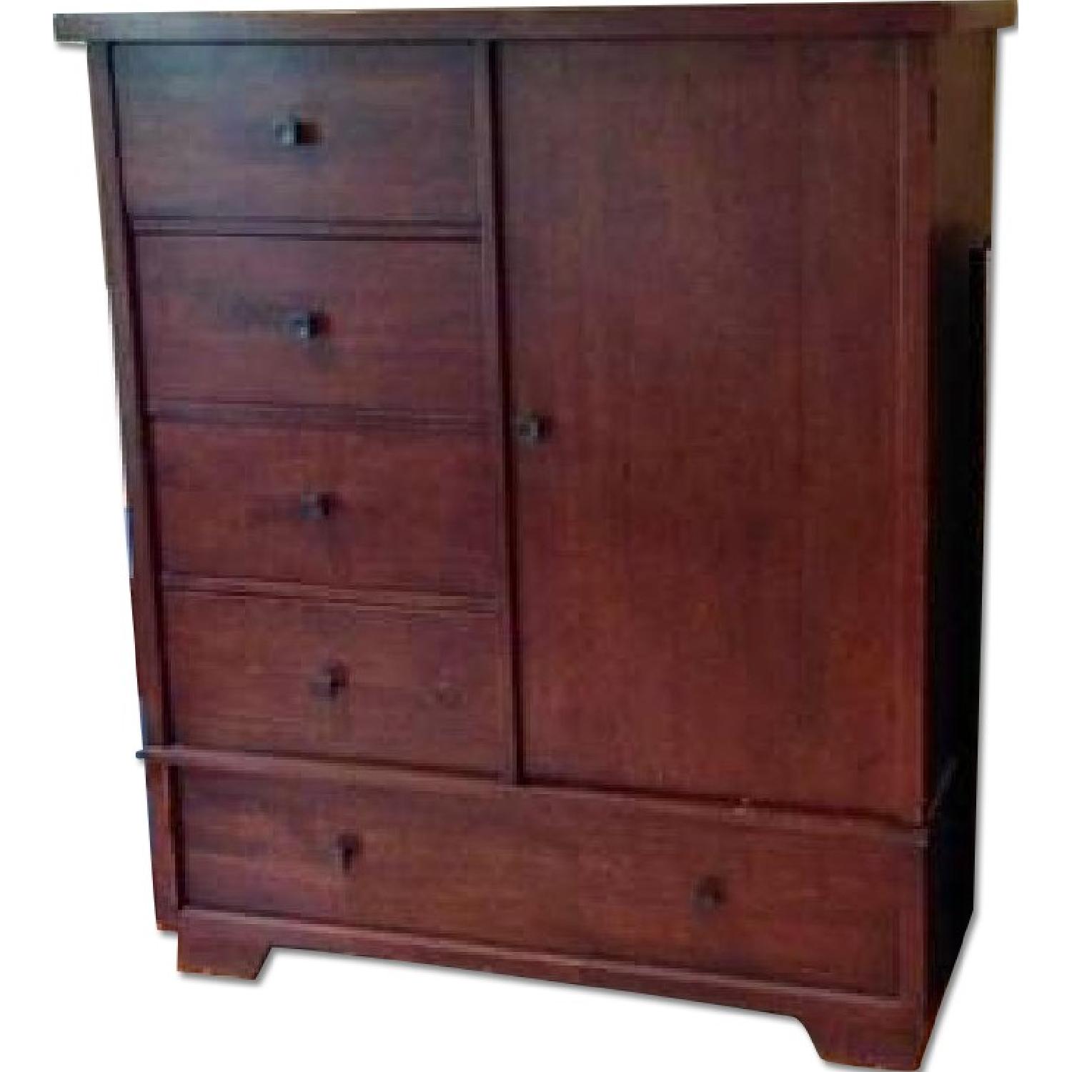 Crate and Barrel Bedroom Set - image-0