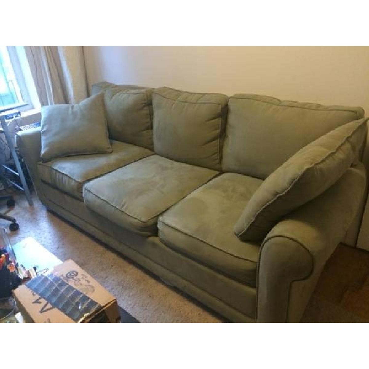 Raymour & Flanigan Sage Green 3Seater Sofa AptDeco