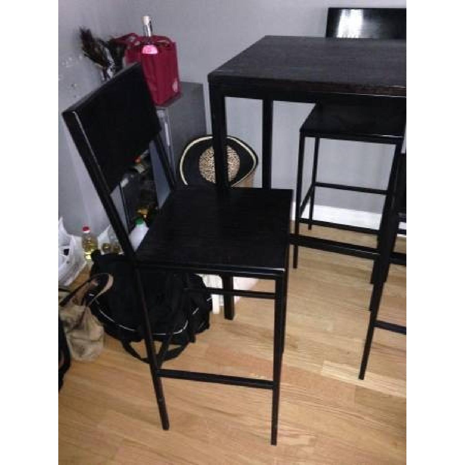 Crate & Barrel Table AptDeco