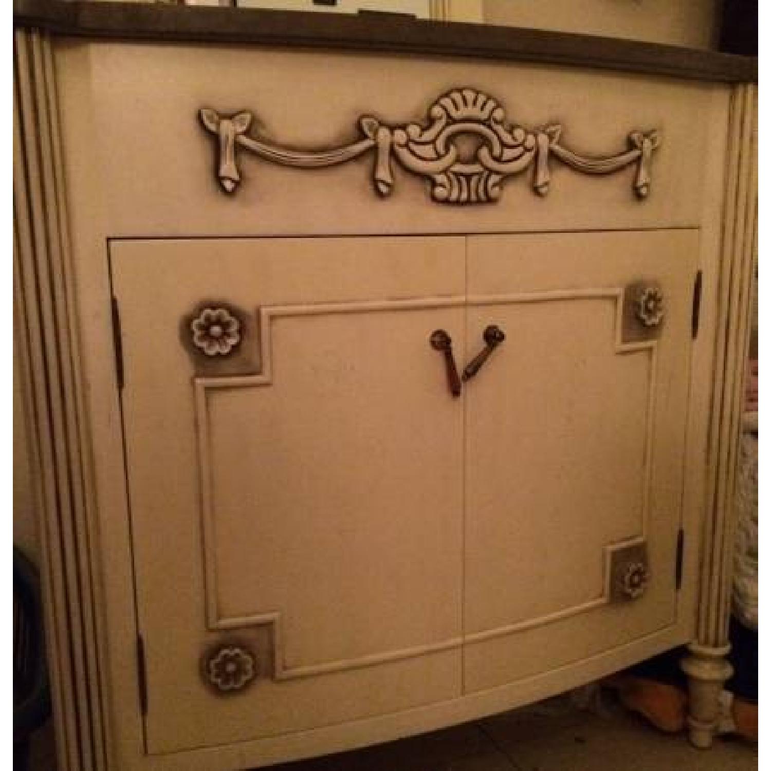 Bathroom Vanity - image-3