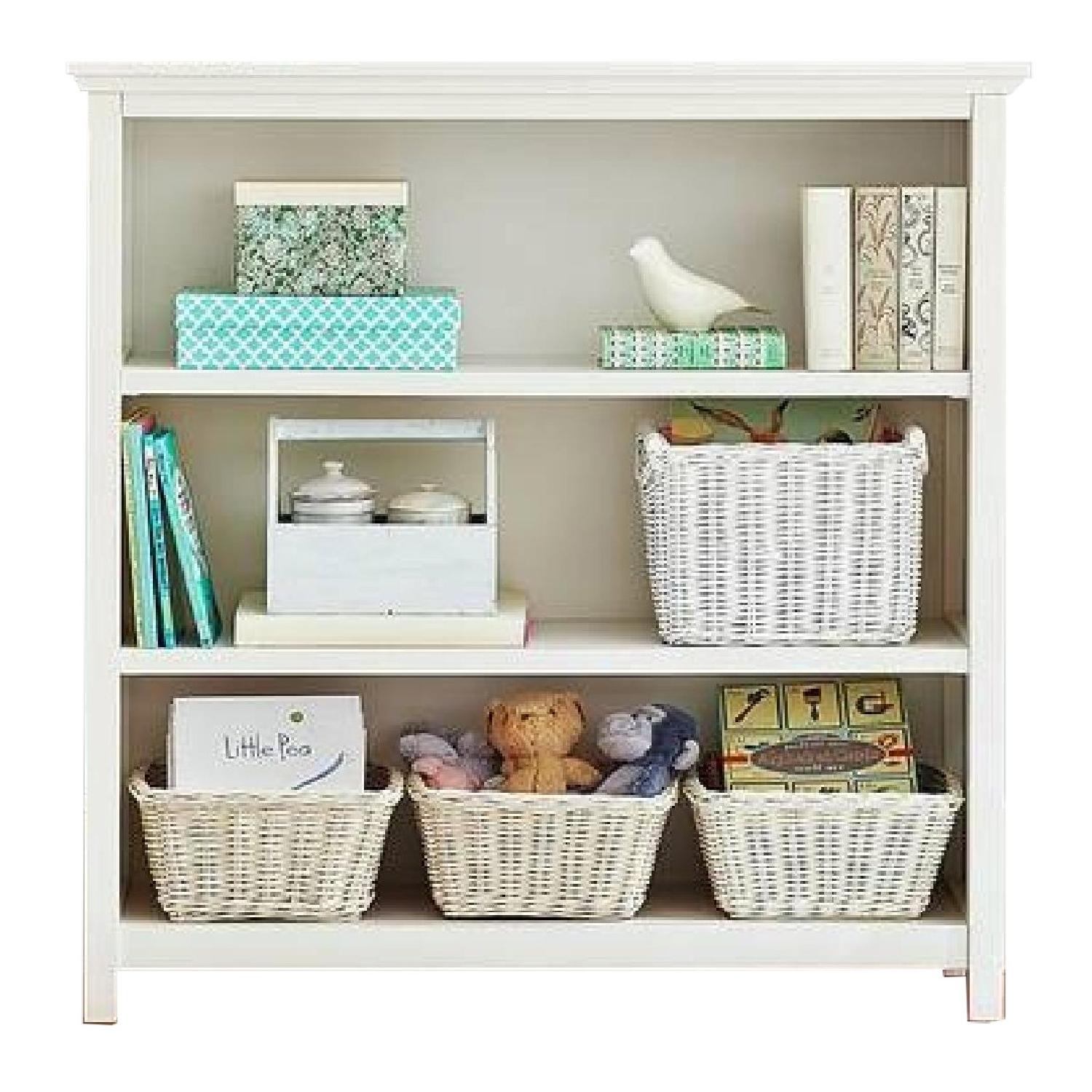 Pottery Barn Bedroom Set White Madeline - 5 Pieces - image-8