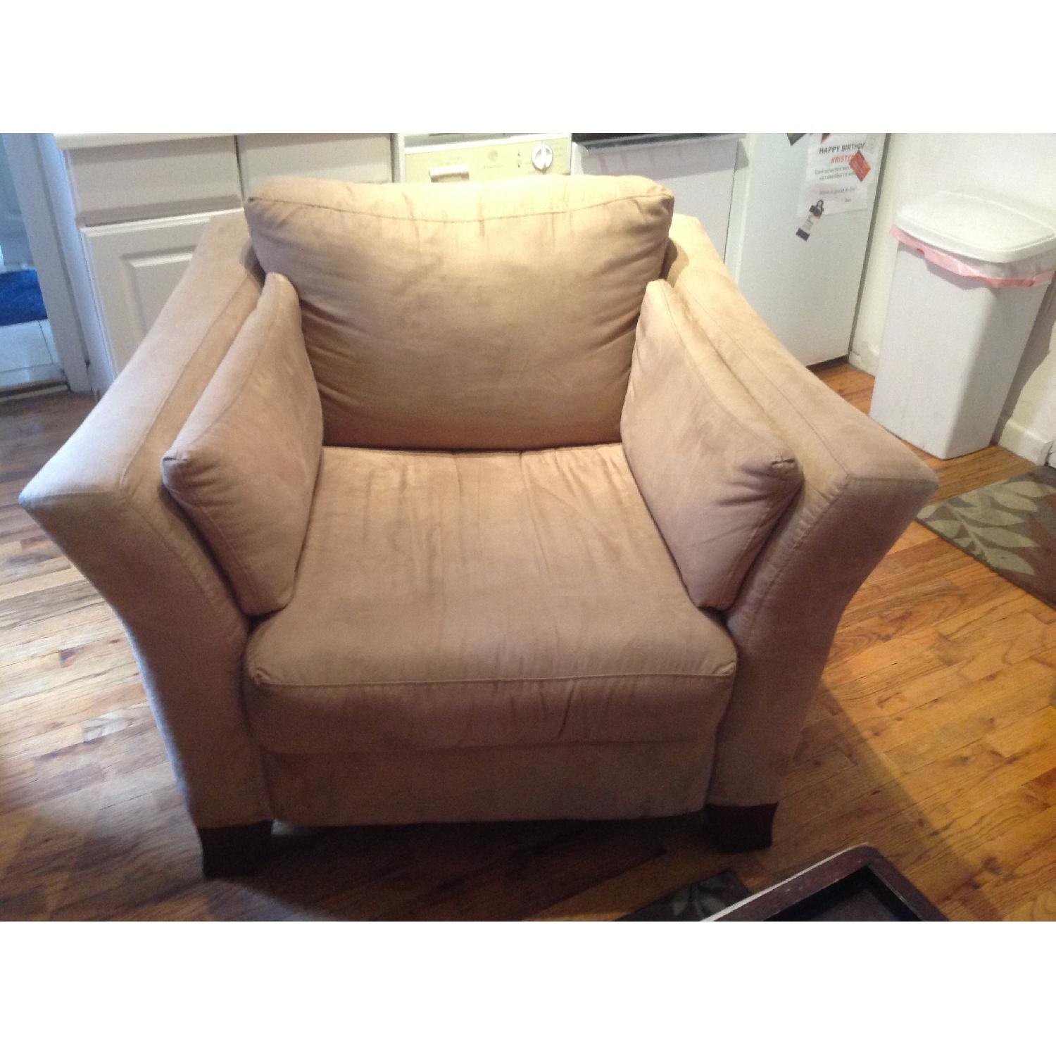 Jennifer Convertibles Living Room Set - image-3