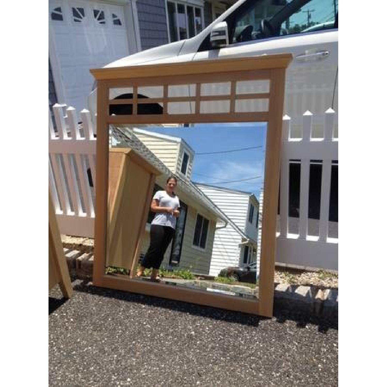 Levitz Queen Size Bedroom Set - image-4