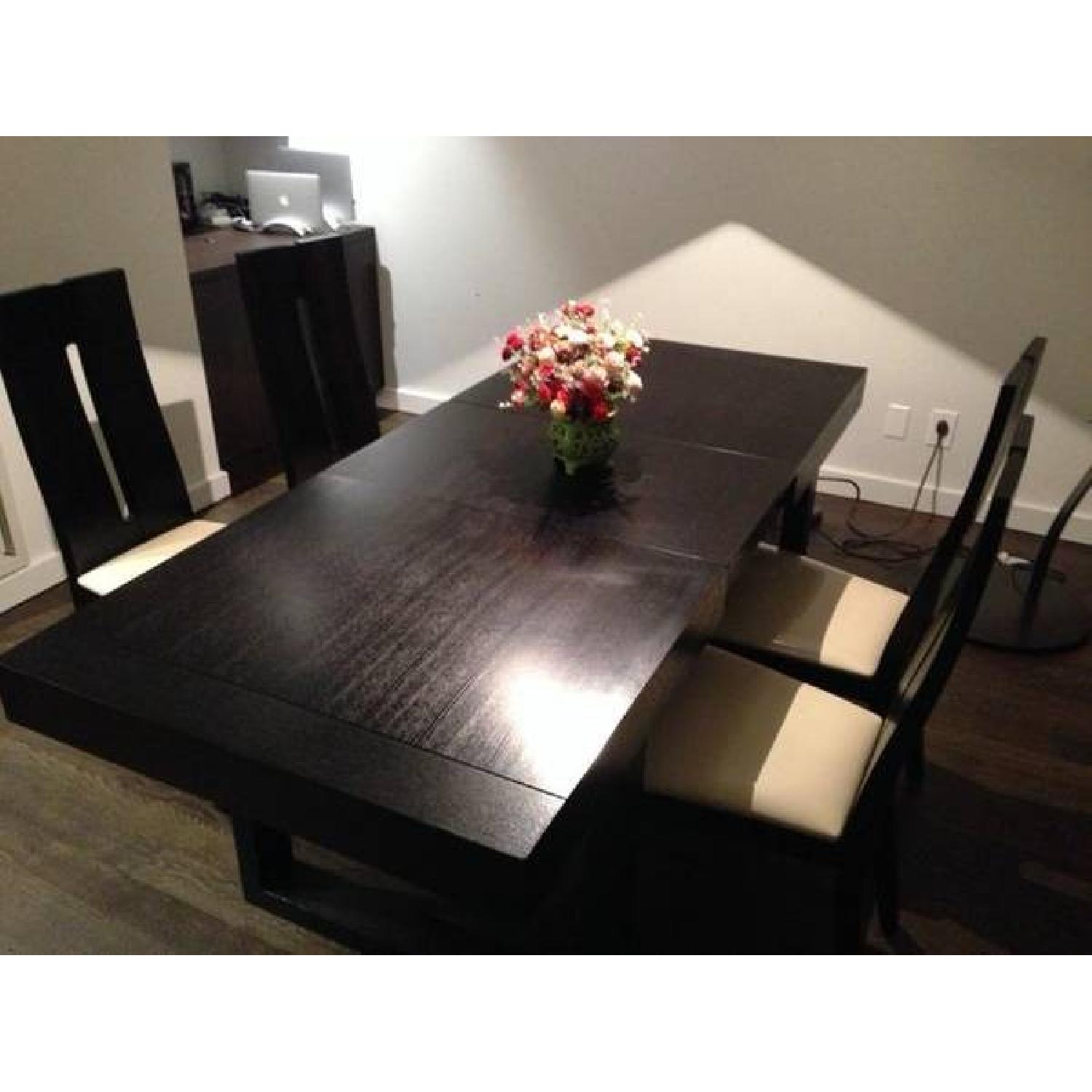 Expandable Dining Table w/ 4 Chairs - AptDeco