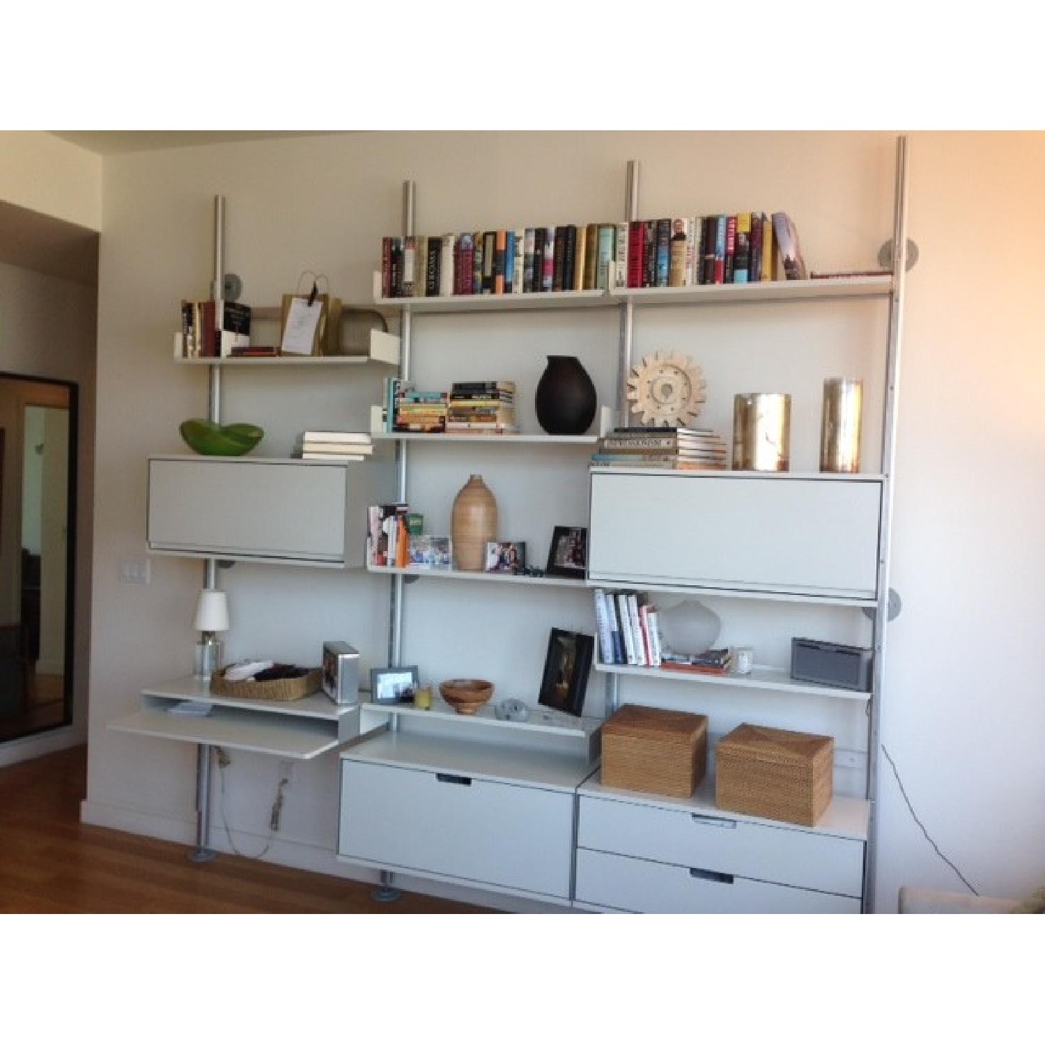Vitsoe Universal Shelving System - image-1