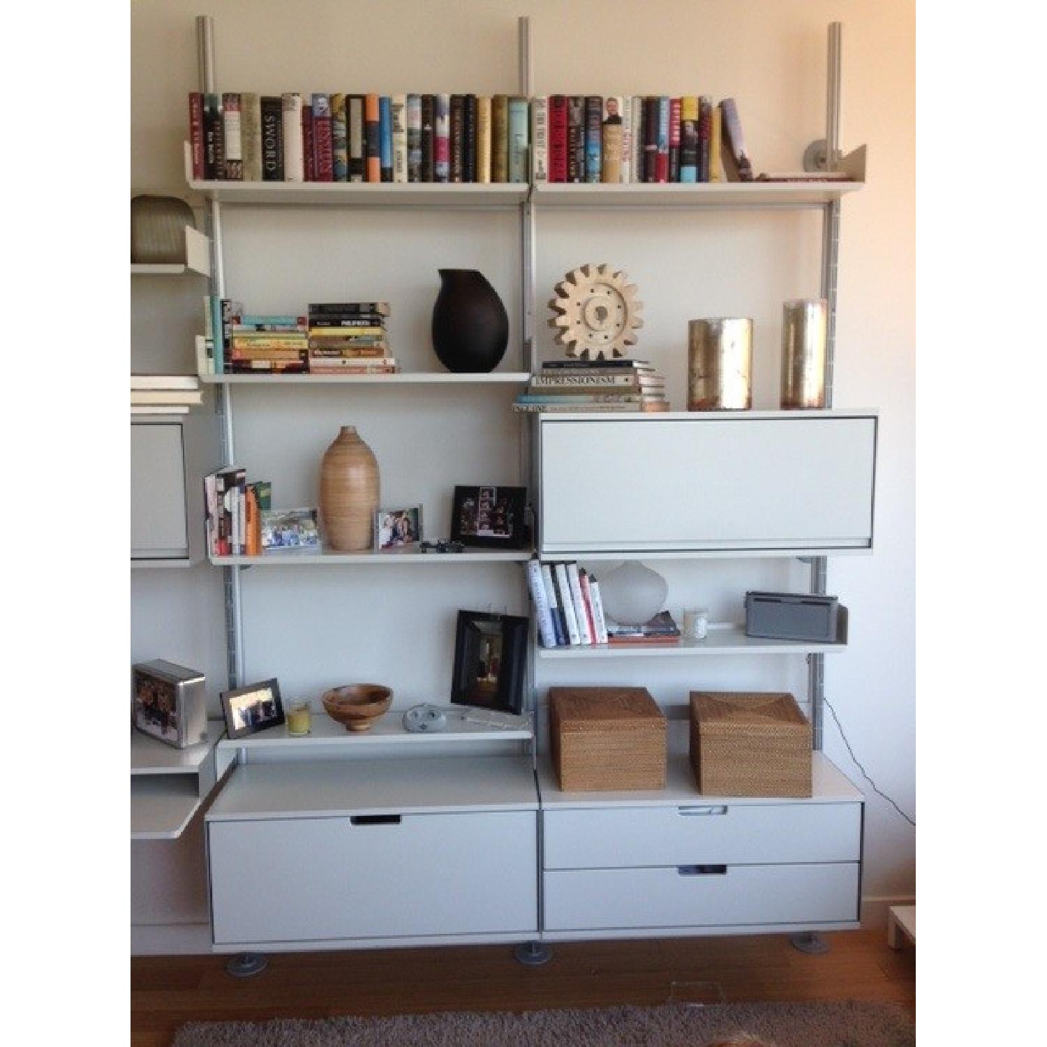 Vitsoe Universal Shelving System AptDeco