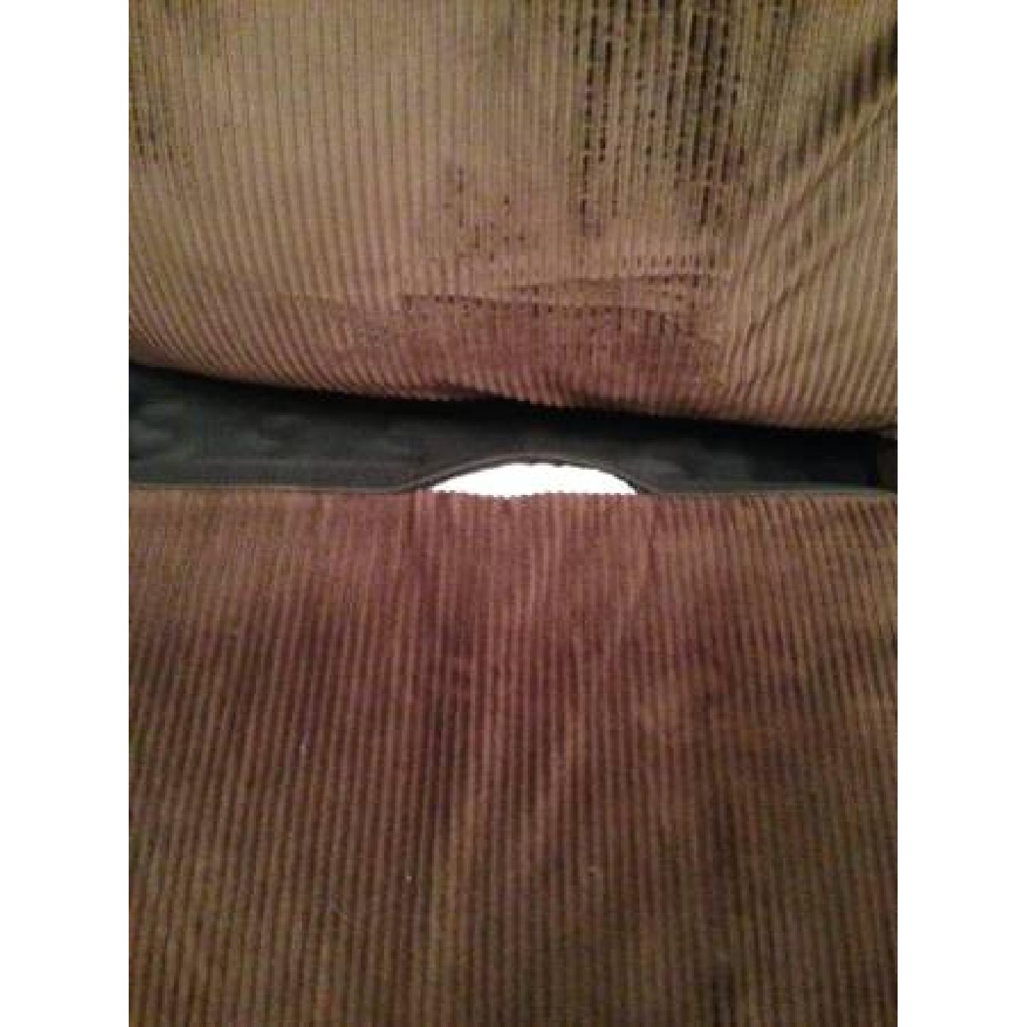 Ashley's Sectional Sofa/Couch - image-5