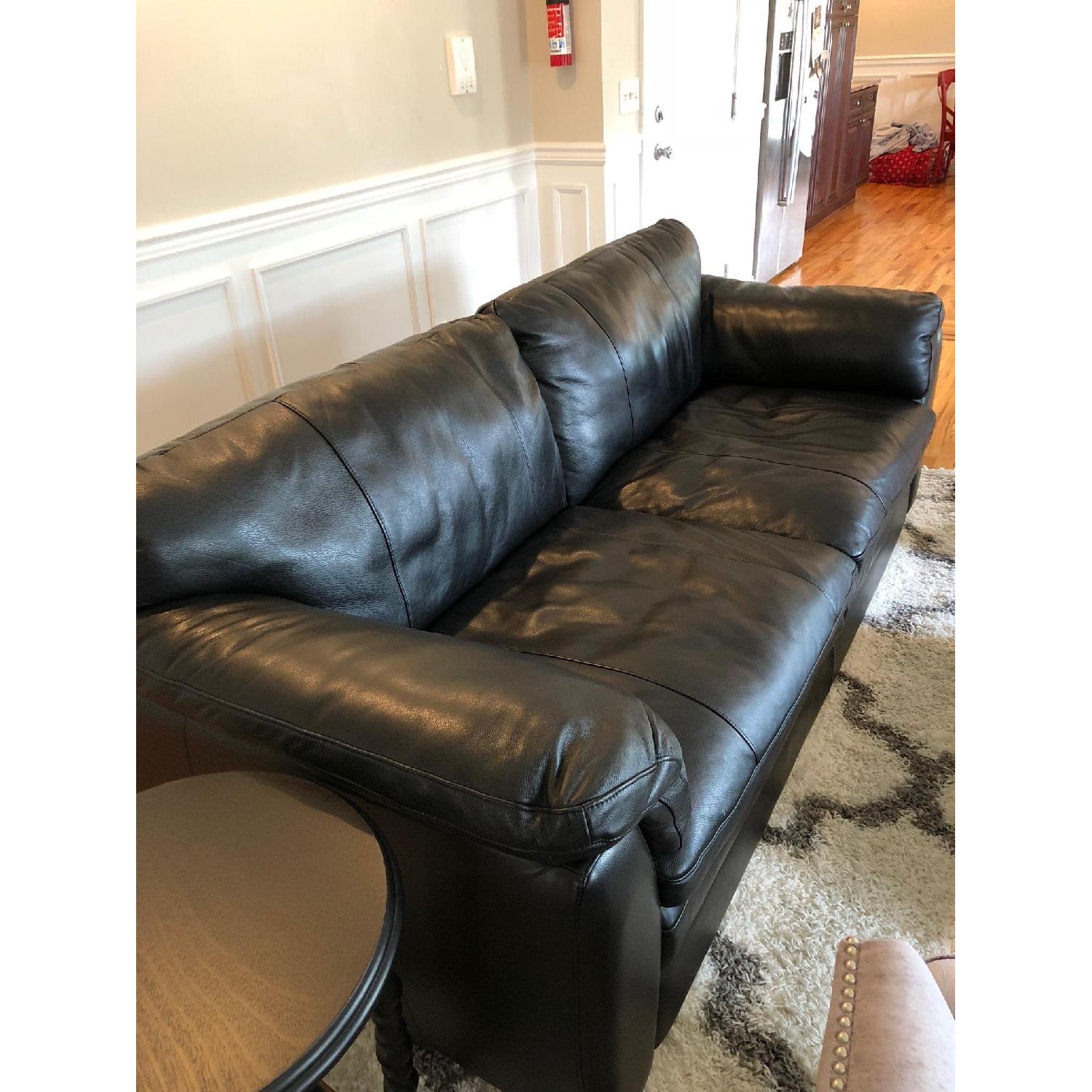 Thomasville FullSize Leather Sofa AptDeco