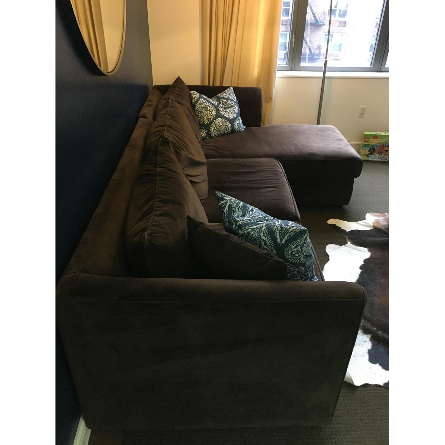 Jennifer Convertible Sleeper Sectional Sofa - image-3