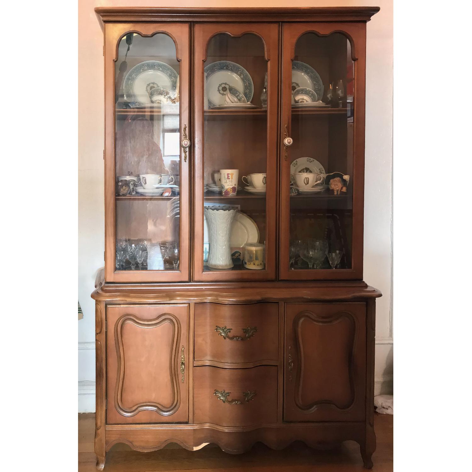 Early American Style China AptDeco