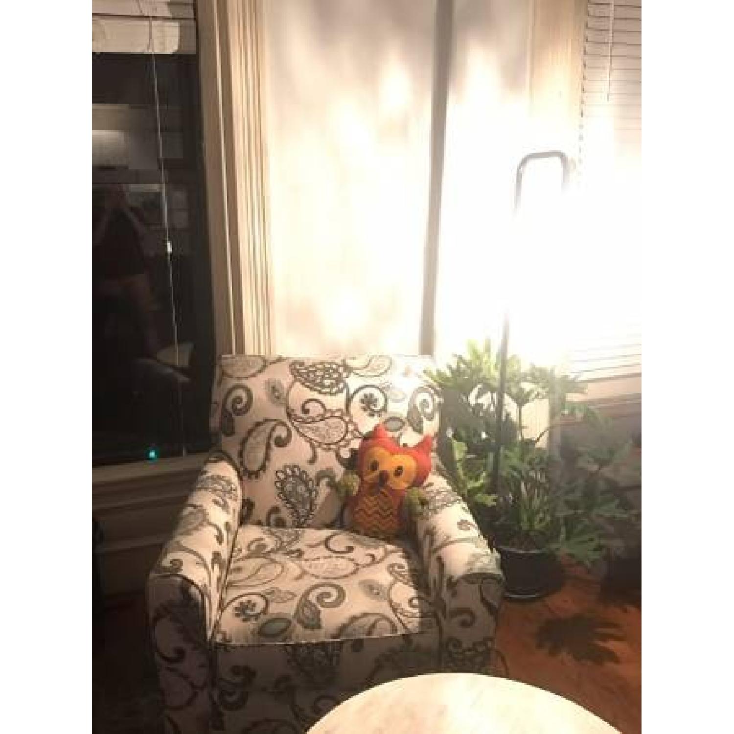 Ashley Yvette Chair - image-1