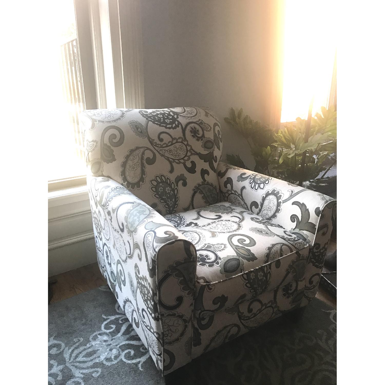 Ashley Yvette Chair - image-3