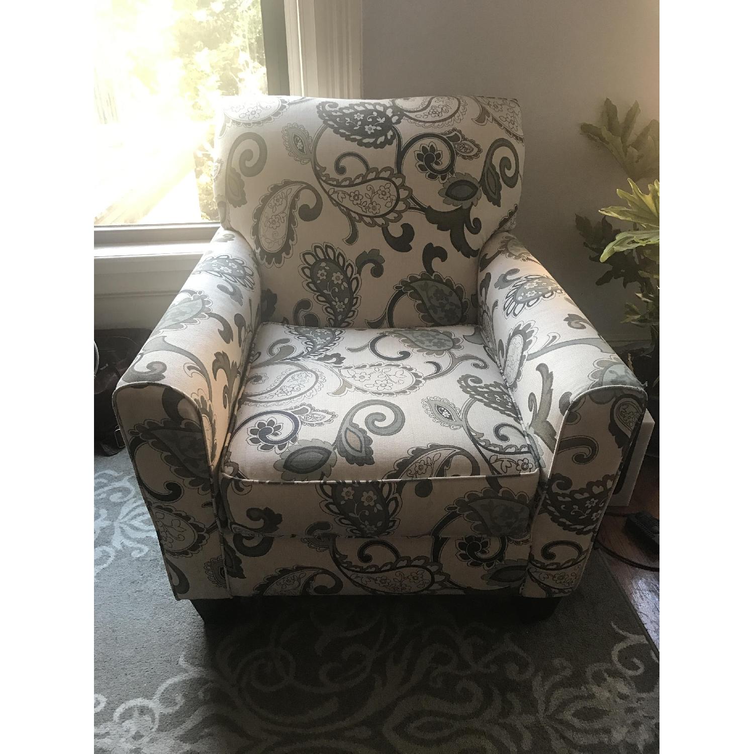 Ashley Yvette Chair - image-6