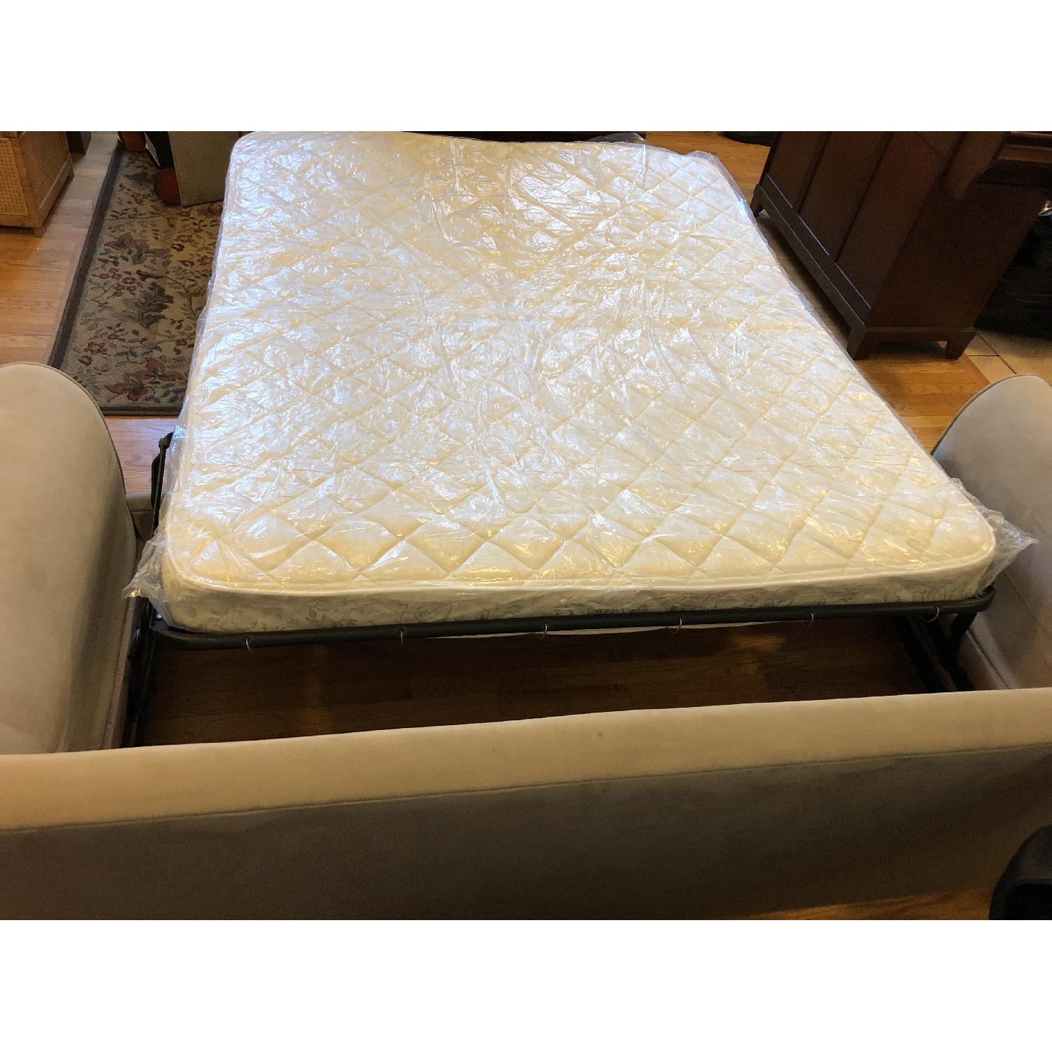 Raymour & Flanigan Sleeper Sofa & Matching Ottoman - image-8