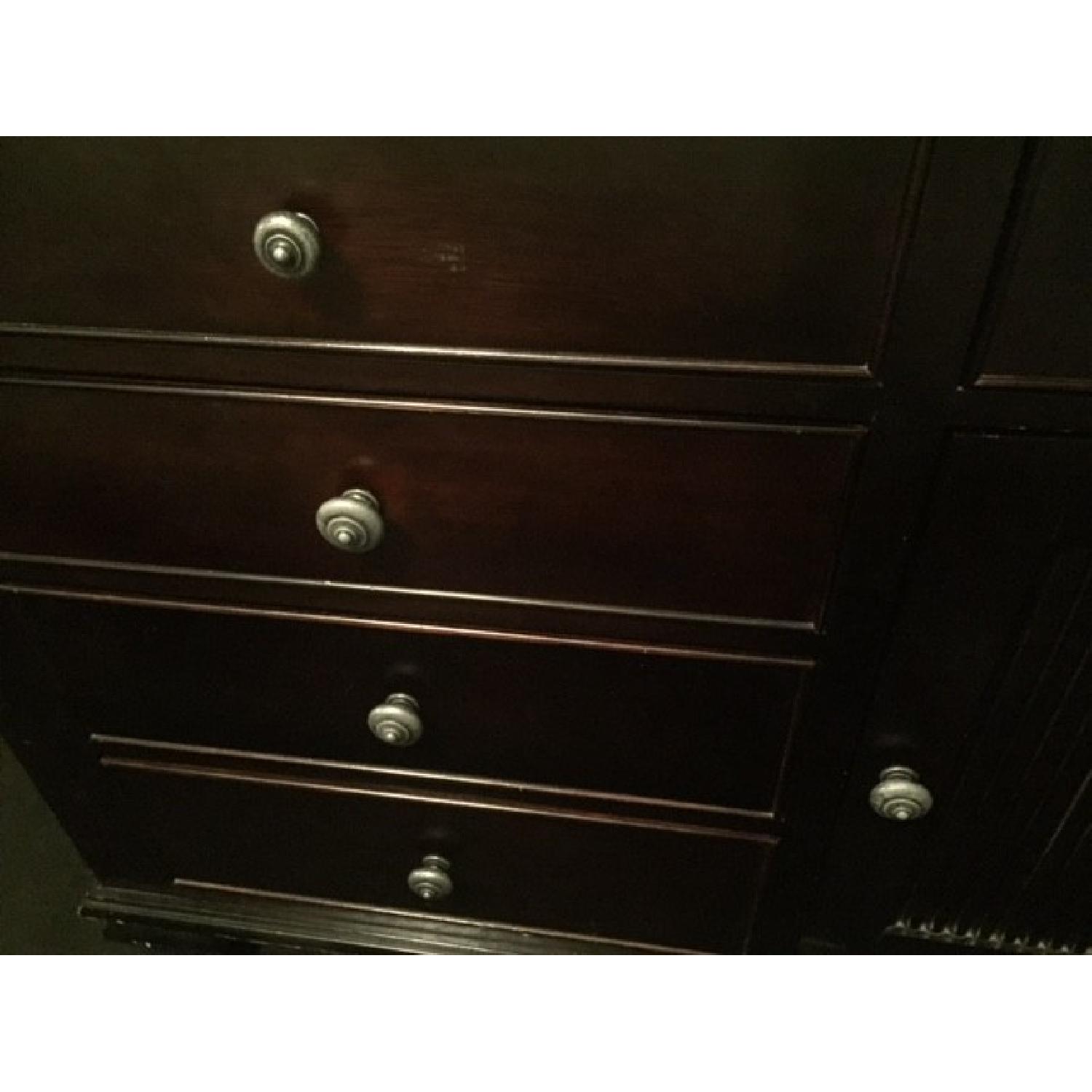 Linga Extra-Wide 9 Drawer Dresser - image-11
