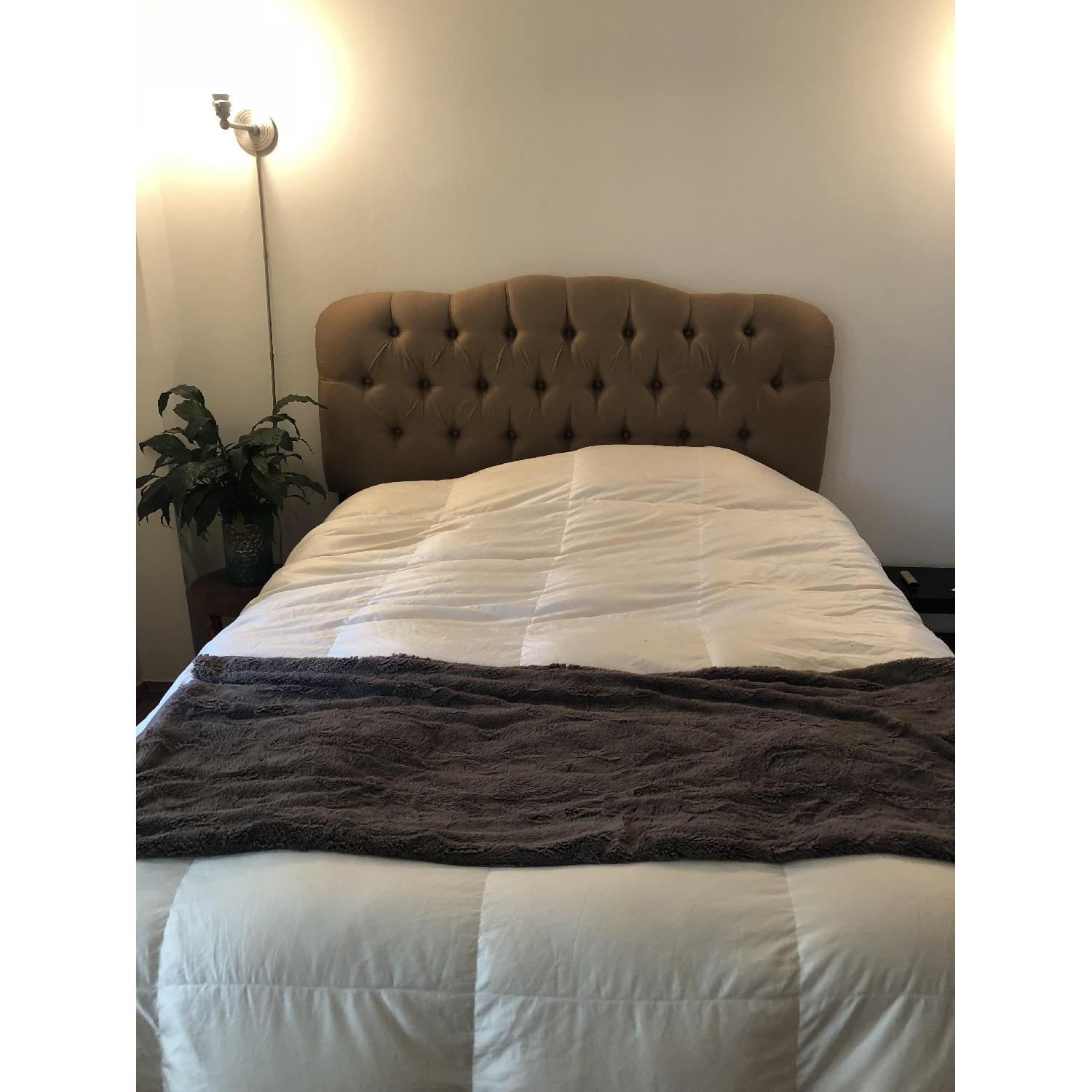 Skyline Furniture Queen Gold Tufted Headboard - image-1