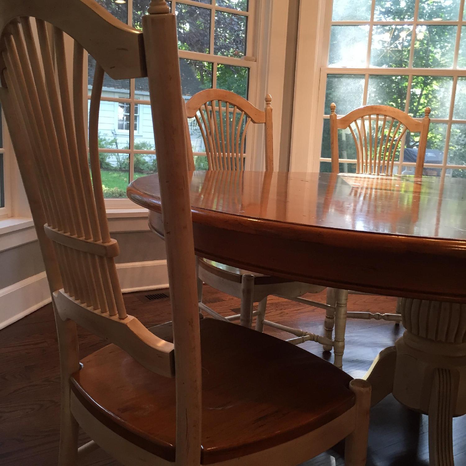 Transitional Dining Table w/ 6 Chairs - image-6