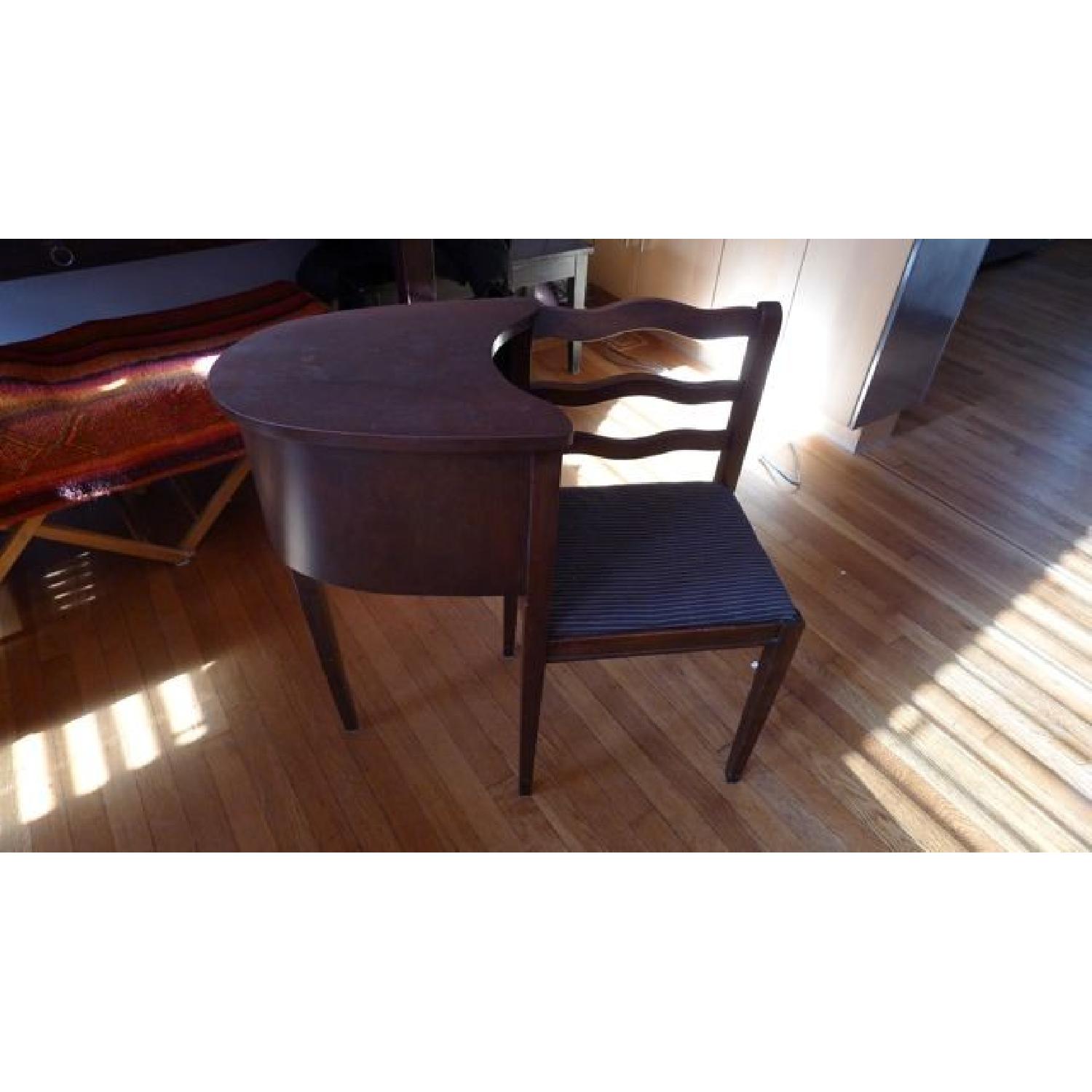 Antique Gossip Chair - image-3
