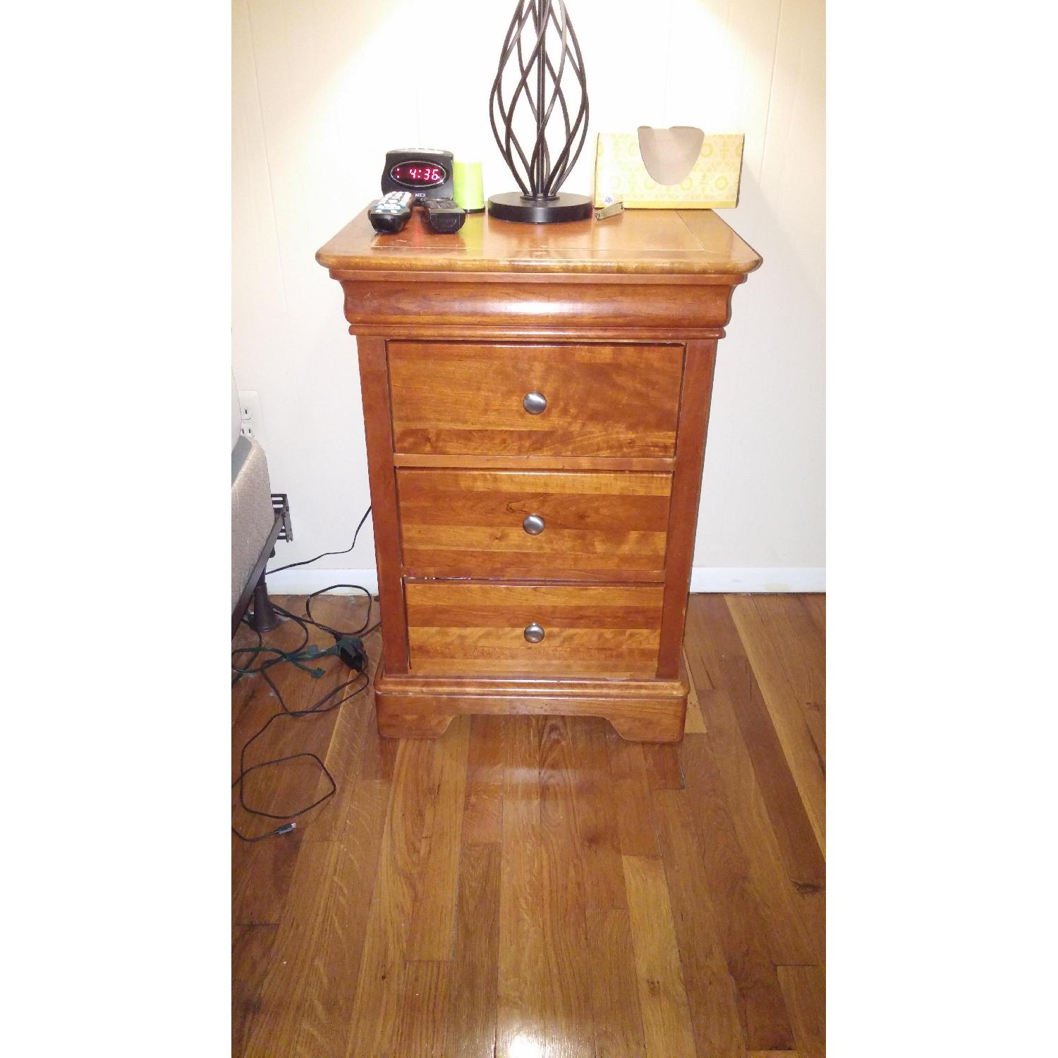 Stanley 3 Piece Bedroom Furniture - image-2